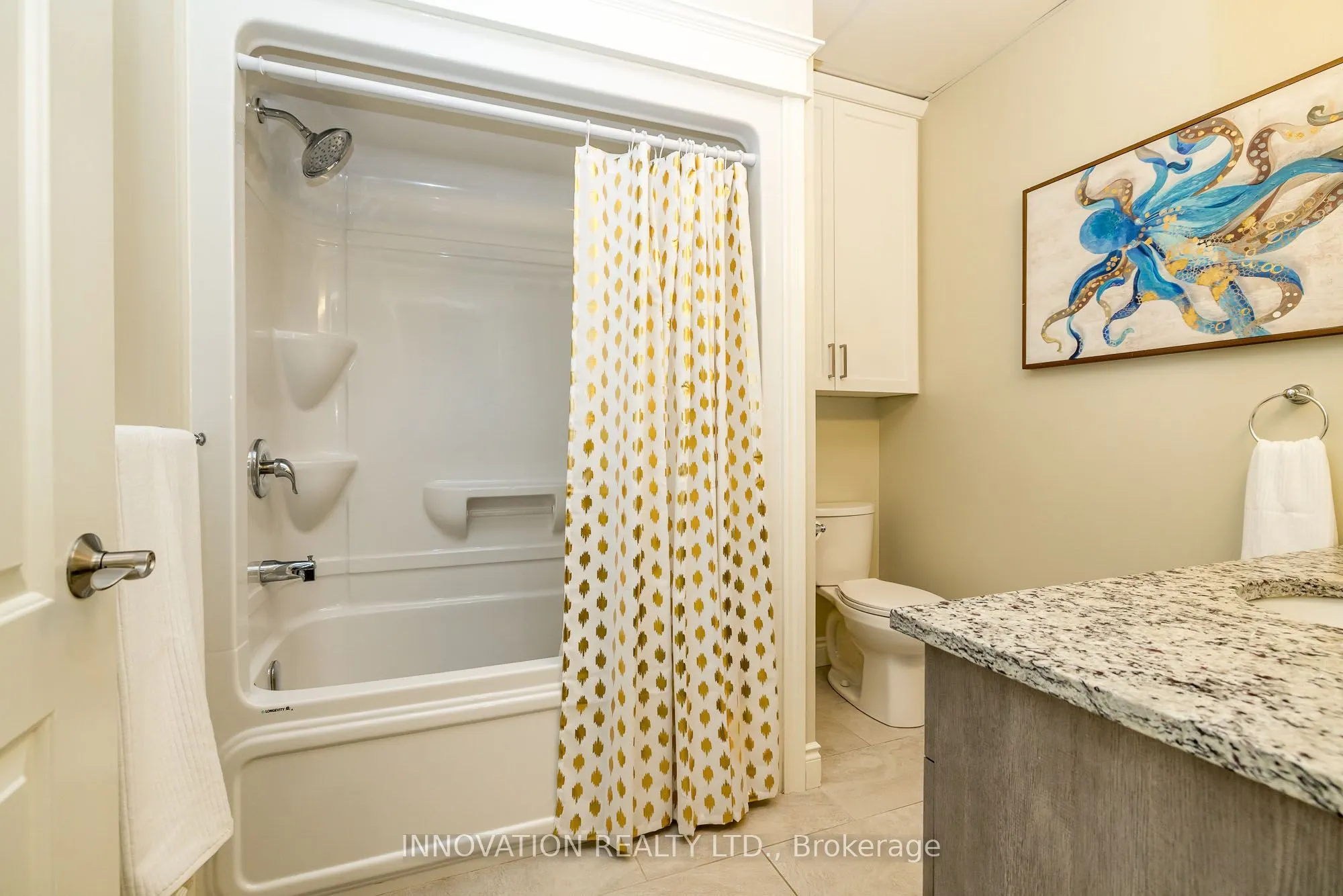 103 A Carriage Landing Drive