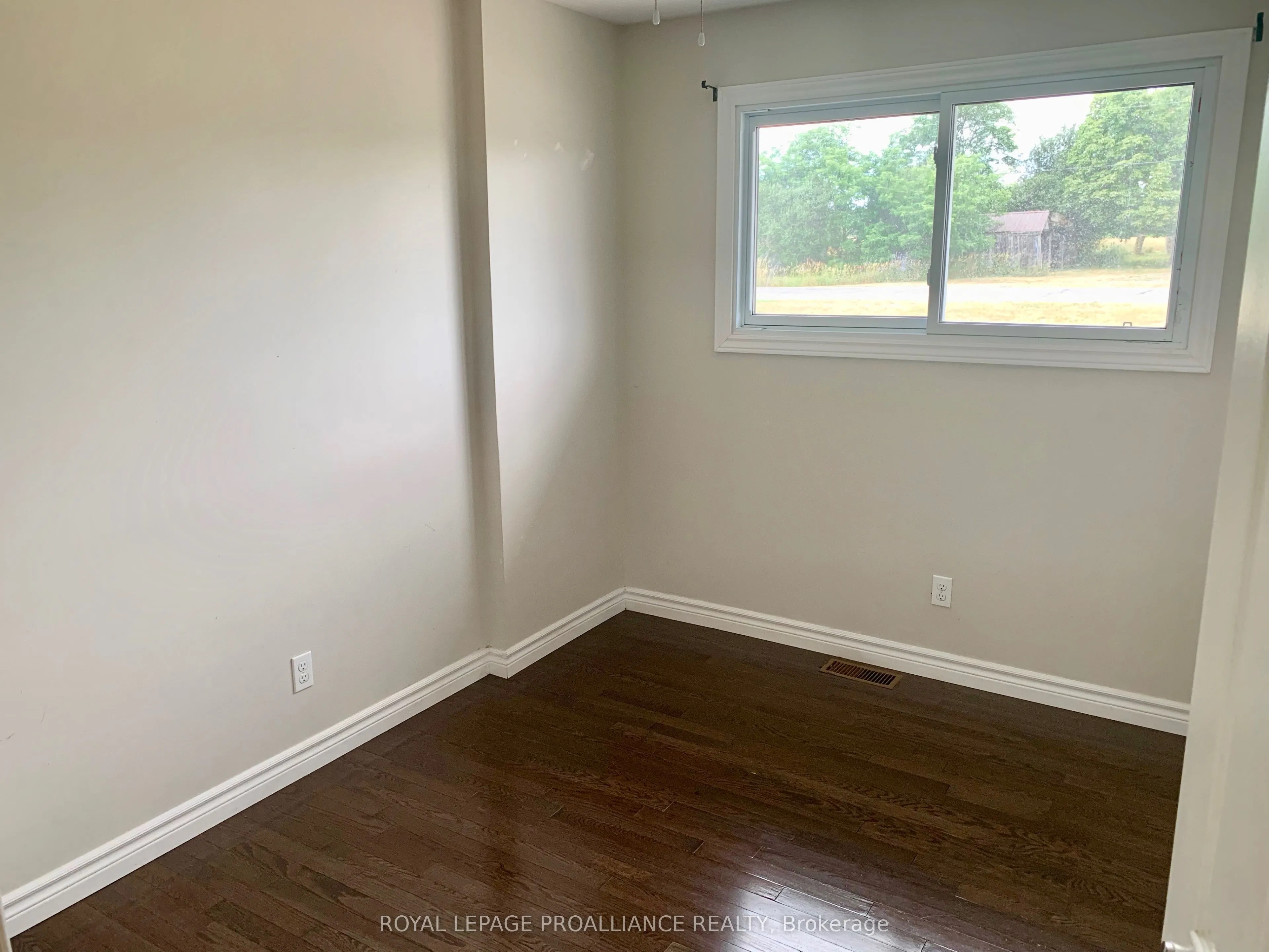 19185 LOYALIST Parkway