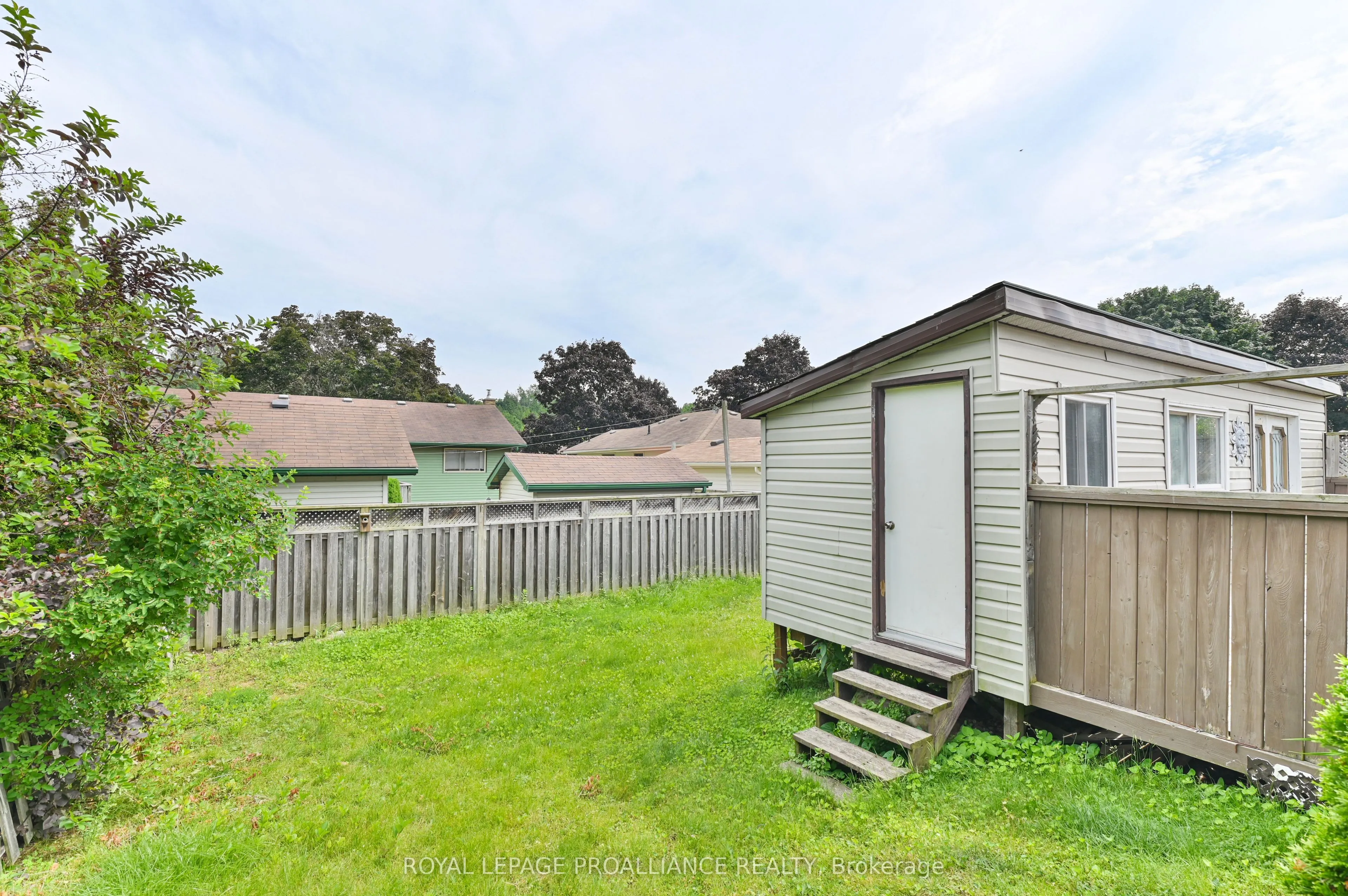 35 Van Alstine Drive
