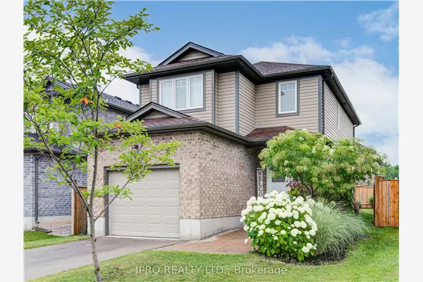 66 Yvonne Crescent