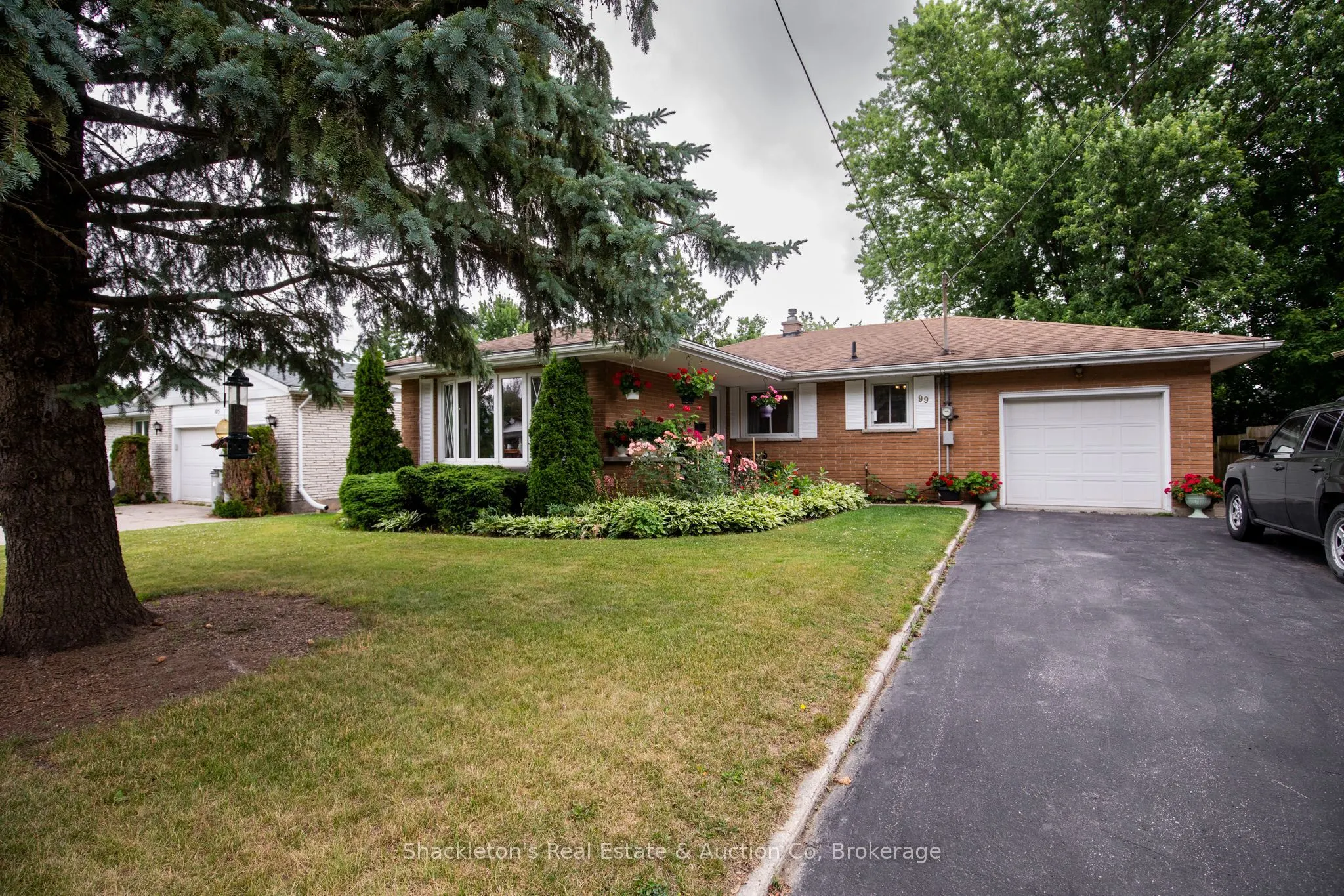 99 INGERSOLL Street