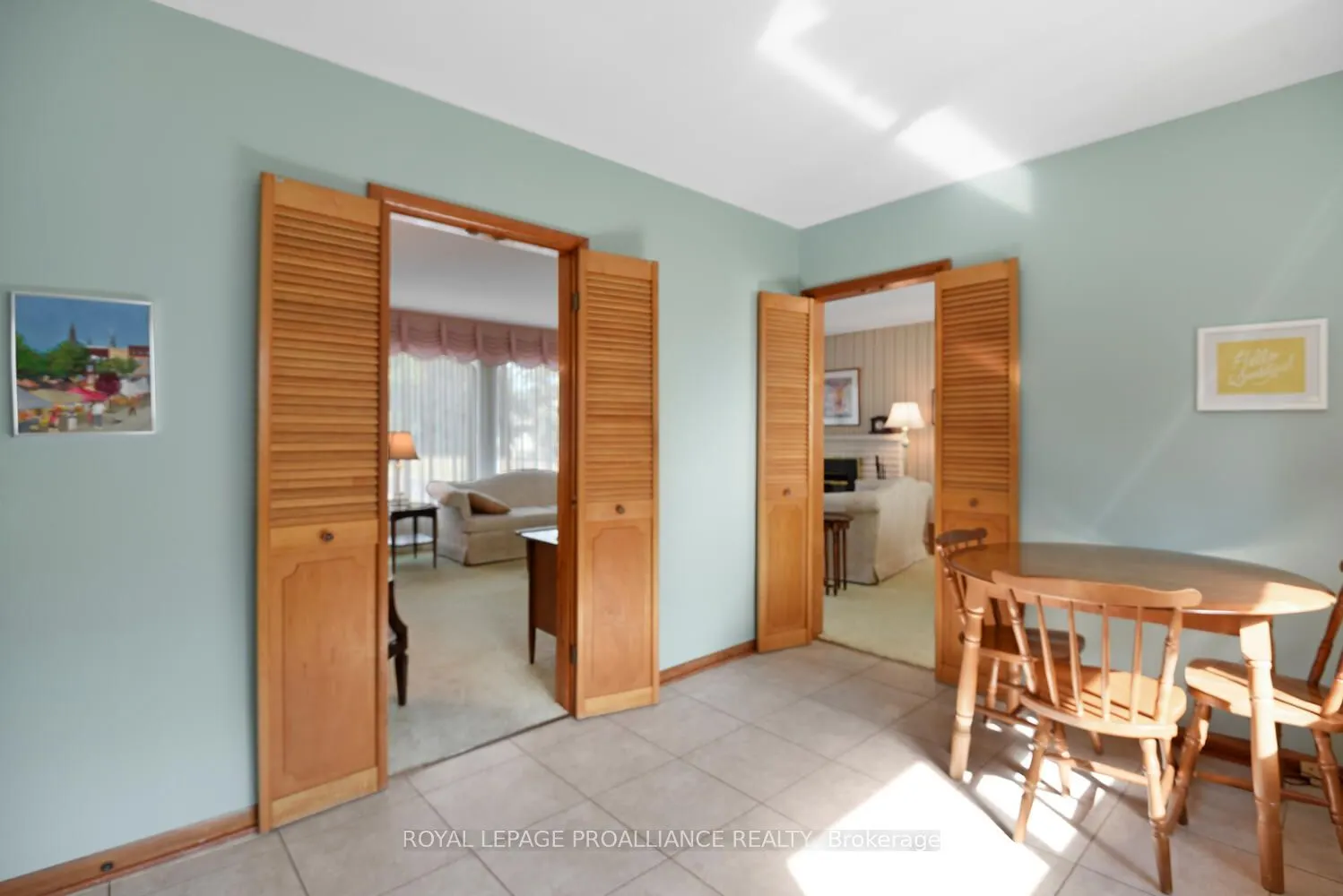 2 Woodlawn Place
