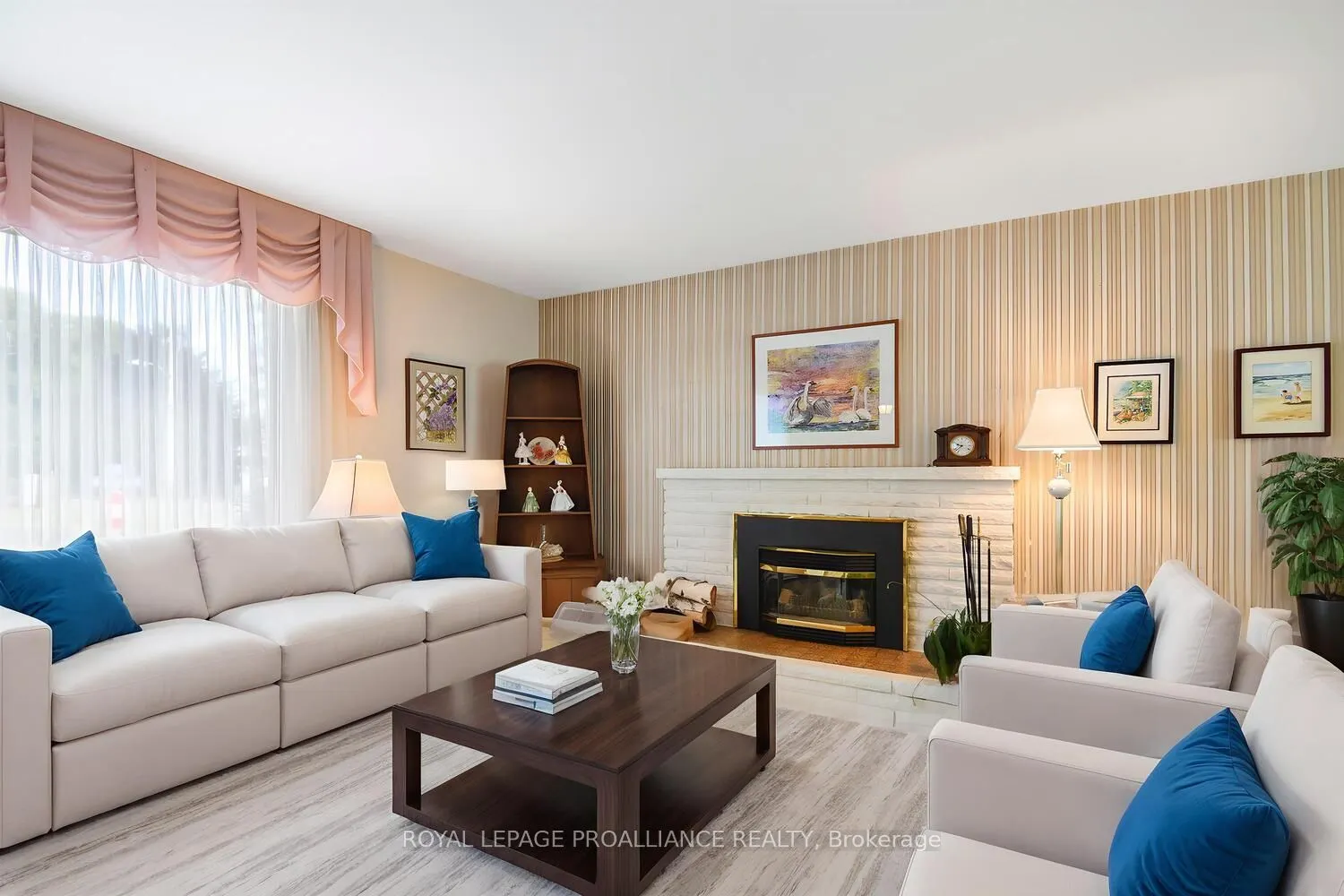 2 Woodlawn Place