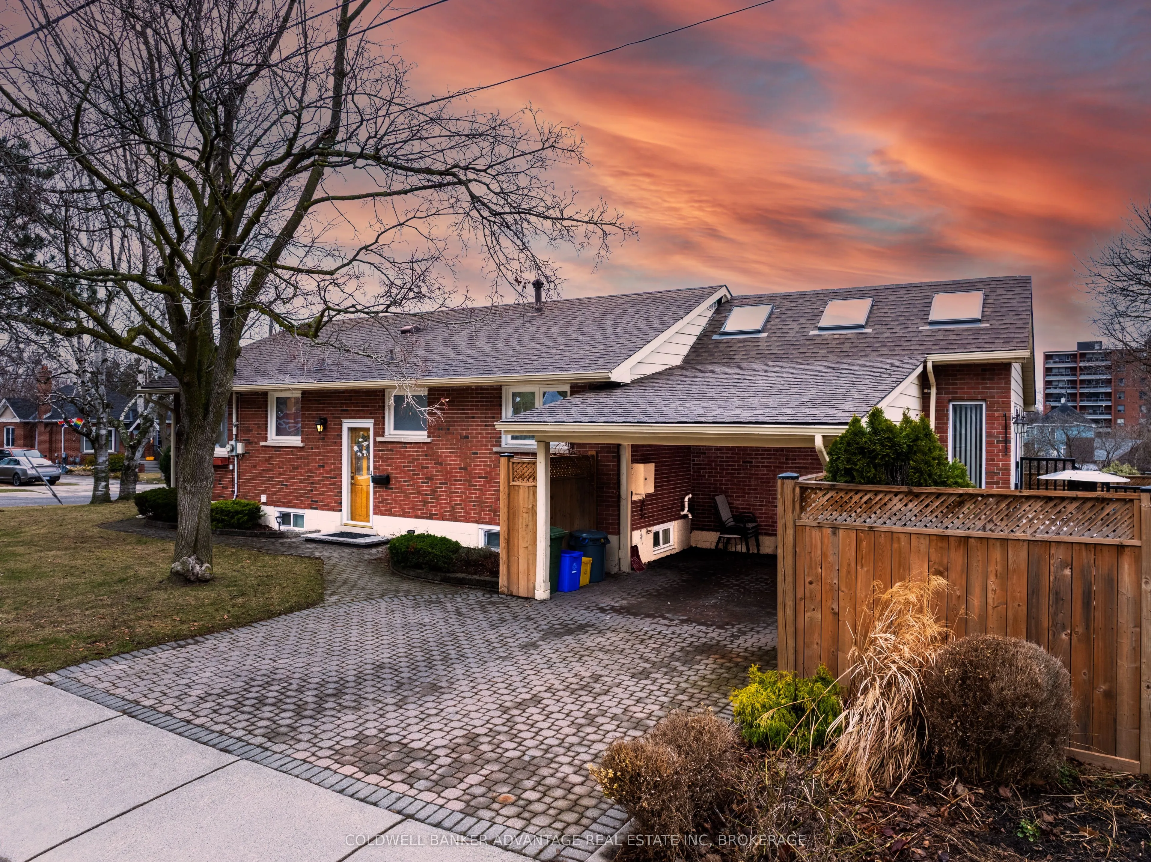 17 Wardrope Avenue