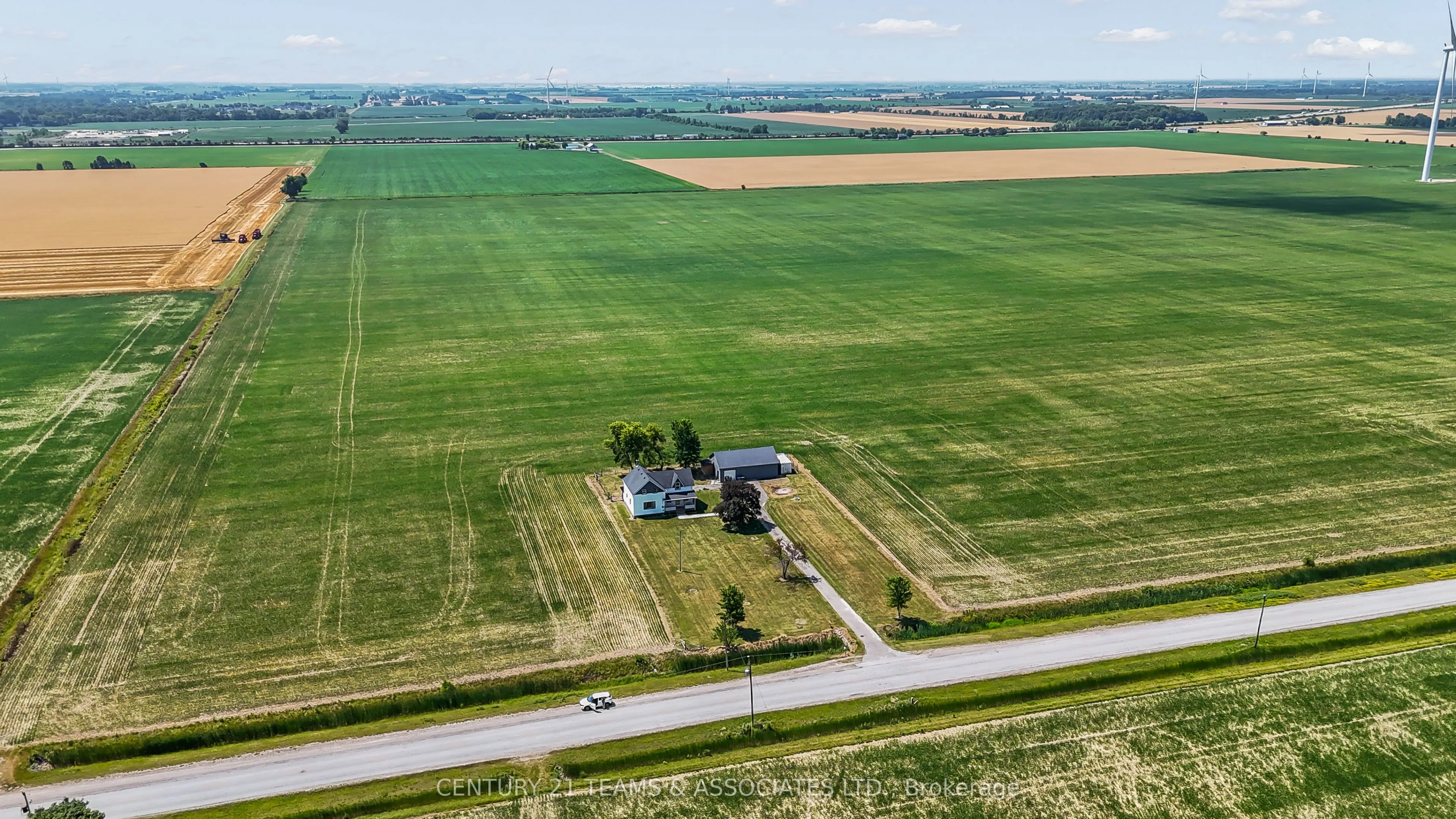 5845 Lakeshore Road 305