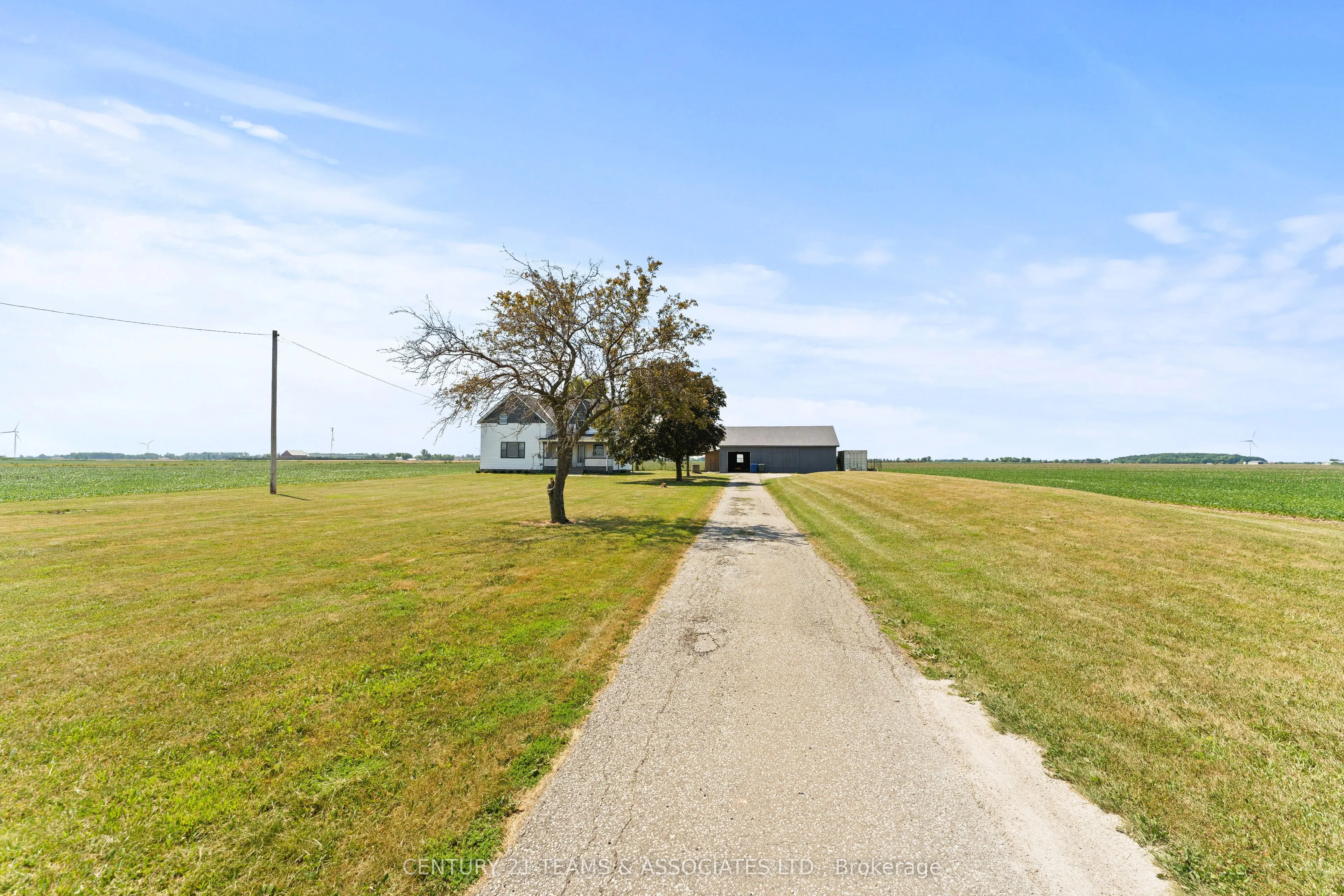 5845 Lakeshore Road 305