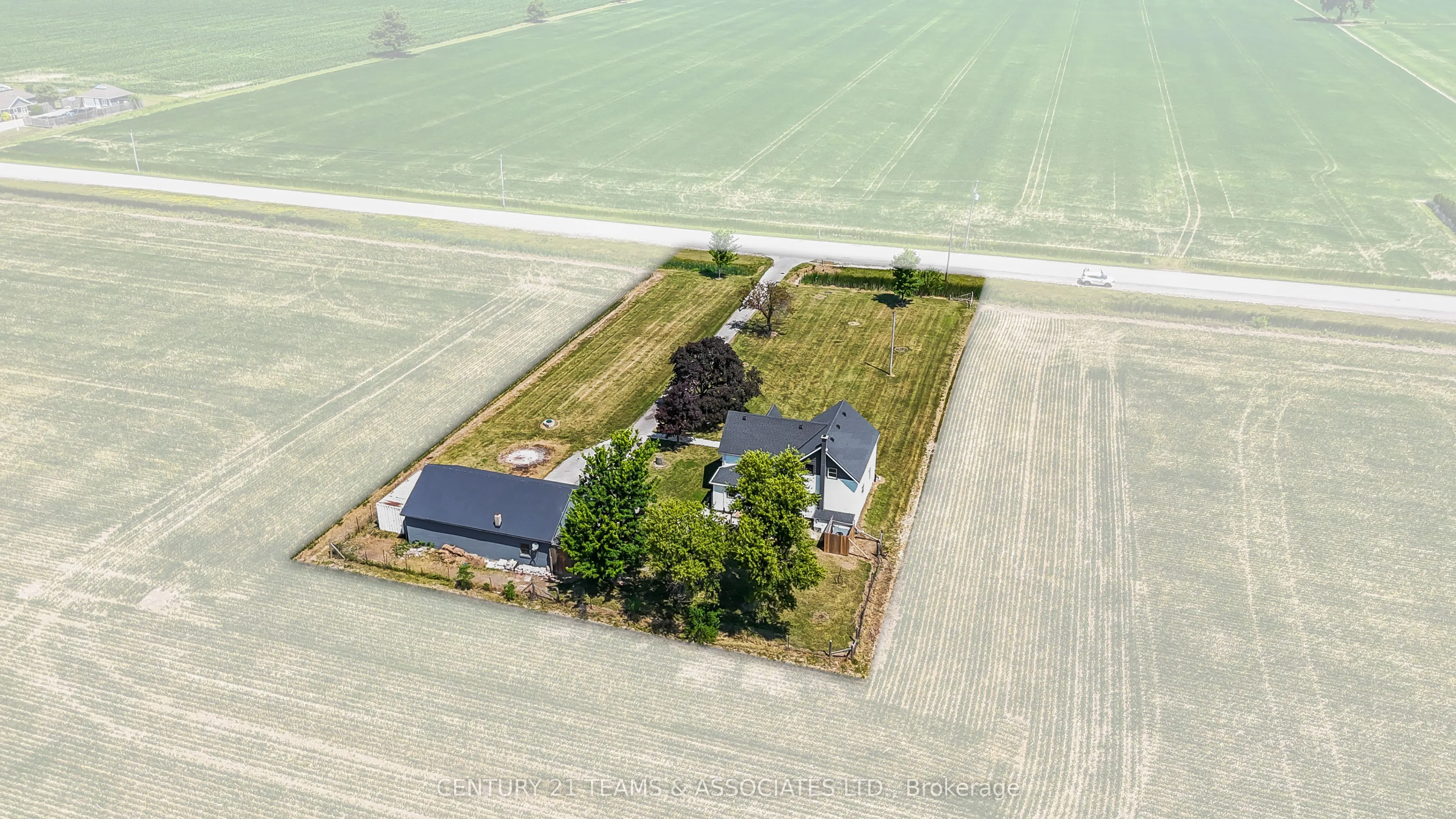 5845 Lakeshore Road 305