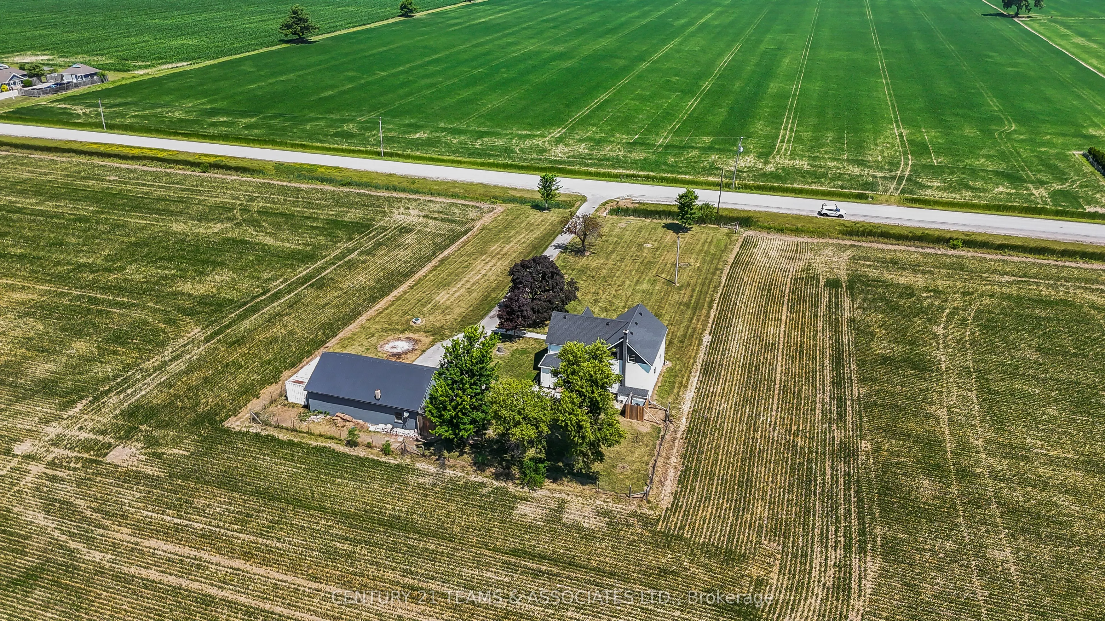 5845 Lakeshore Road 305
