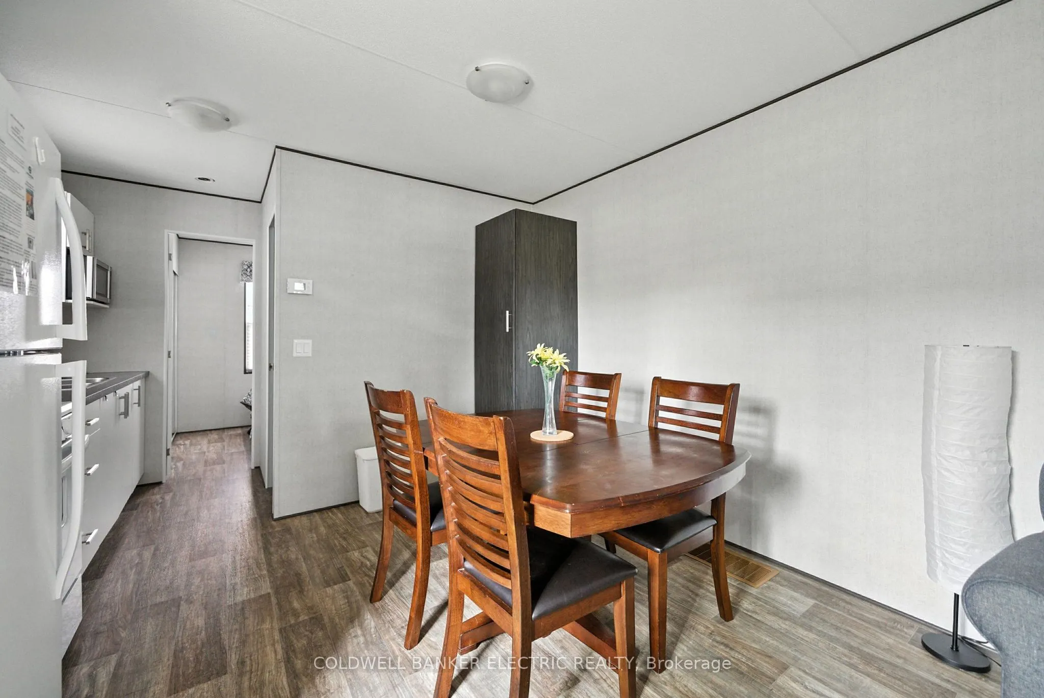 1235 Villiers Line, #40 StAnd