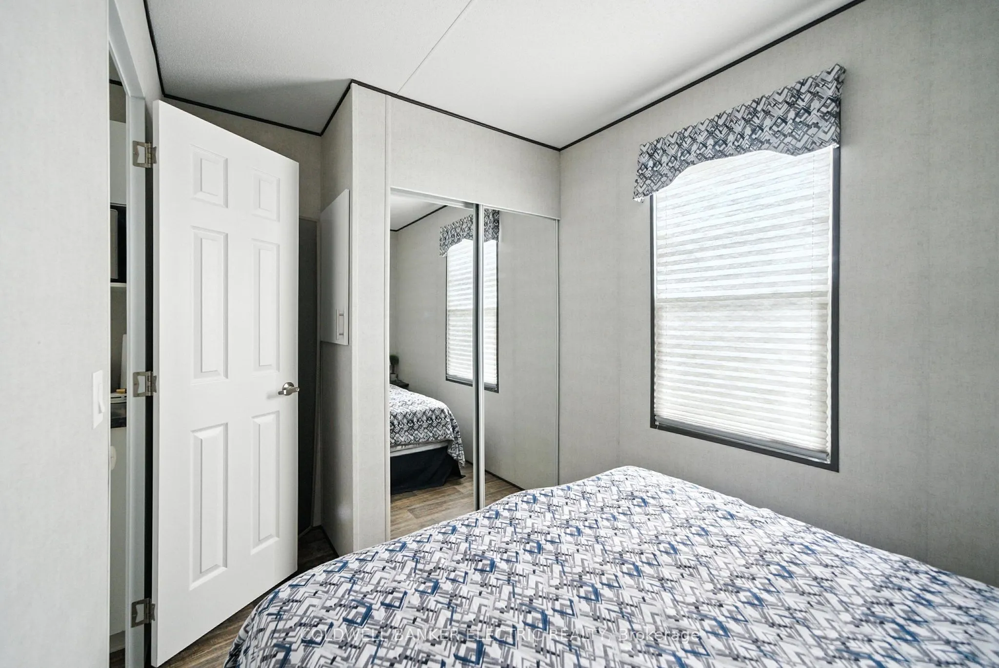 1235 Villiers Line, #40 StAnd
