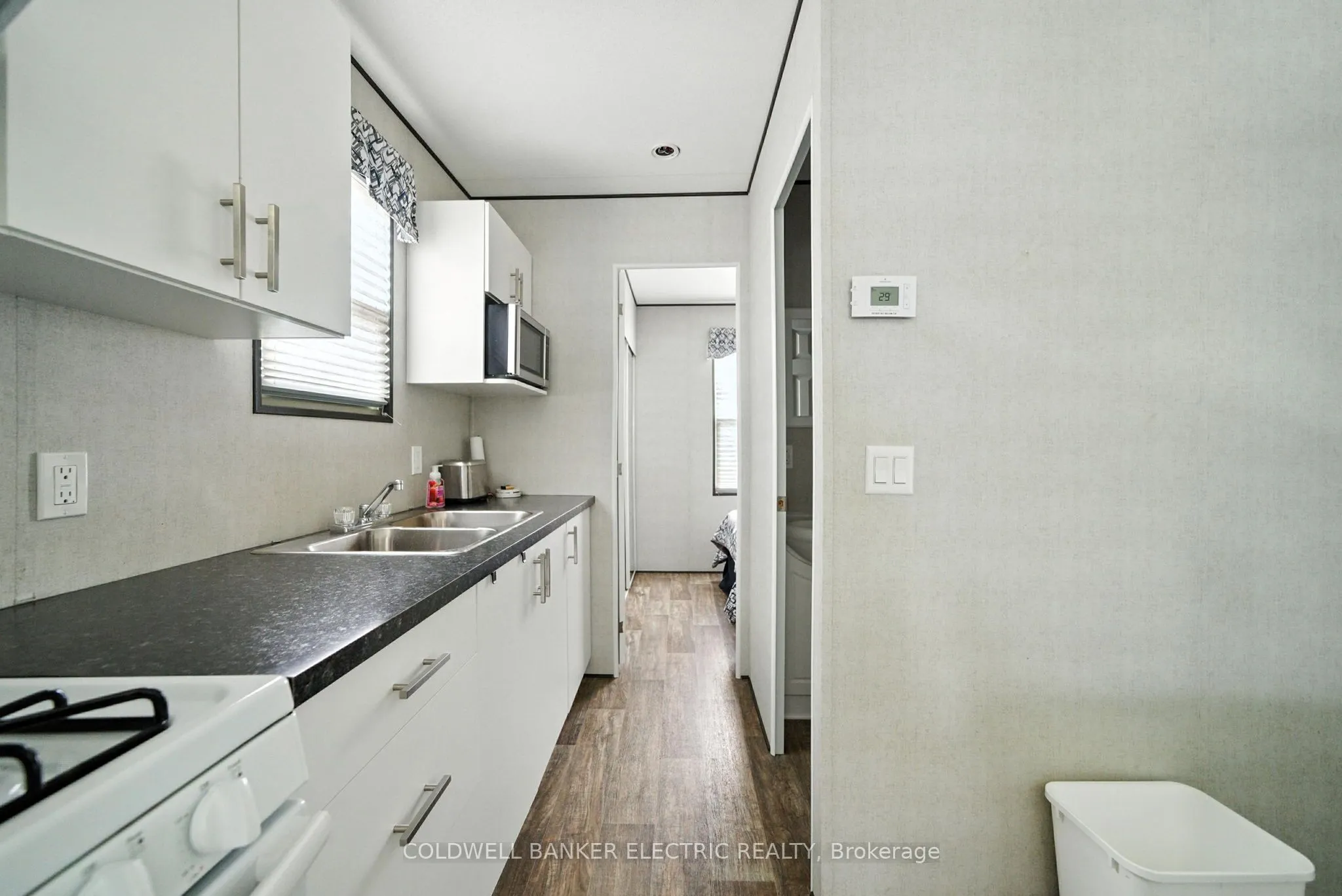 1235 Villiers Line, #40 StAnd