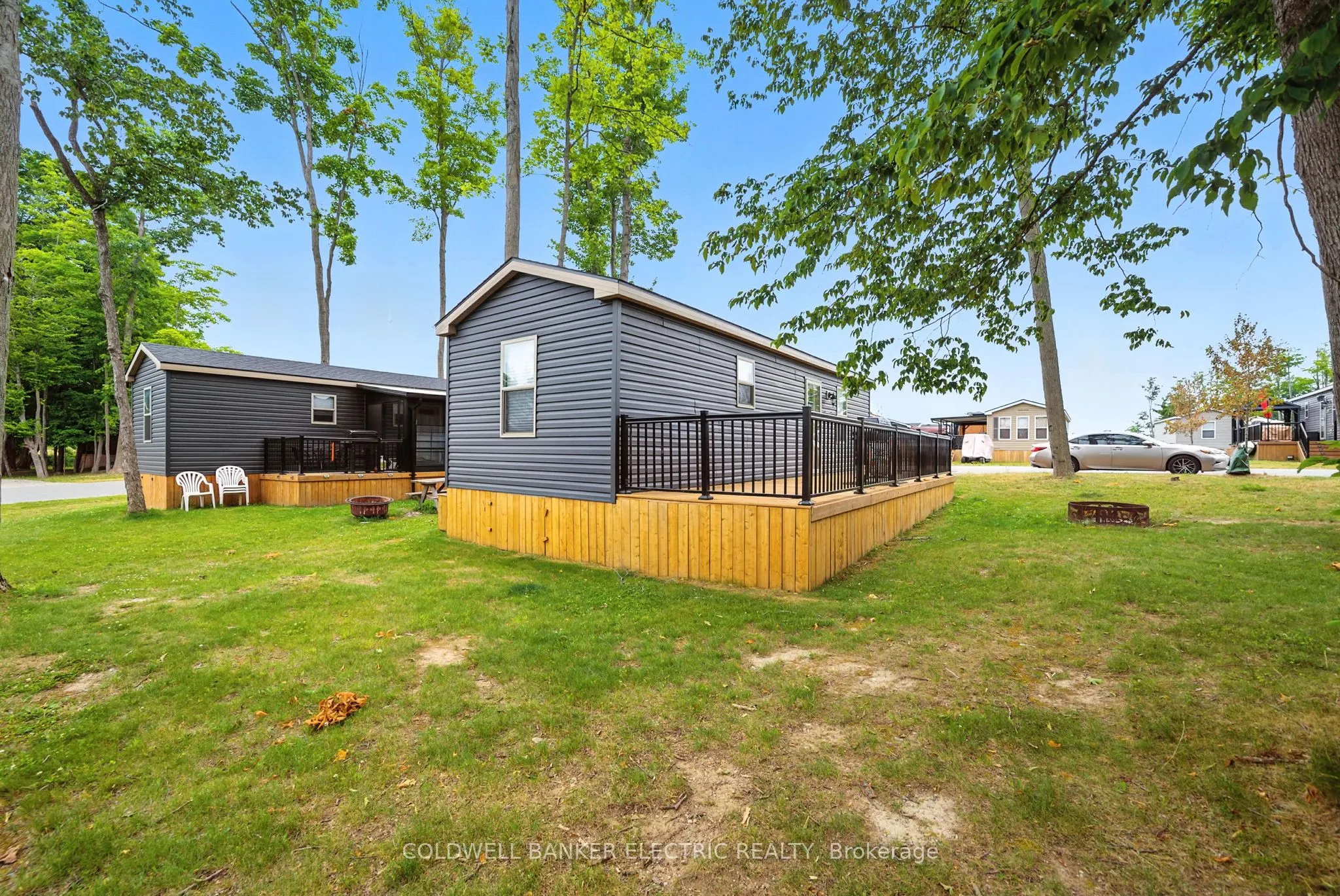 1235 Villiers Line, #40 StAnd