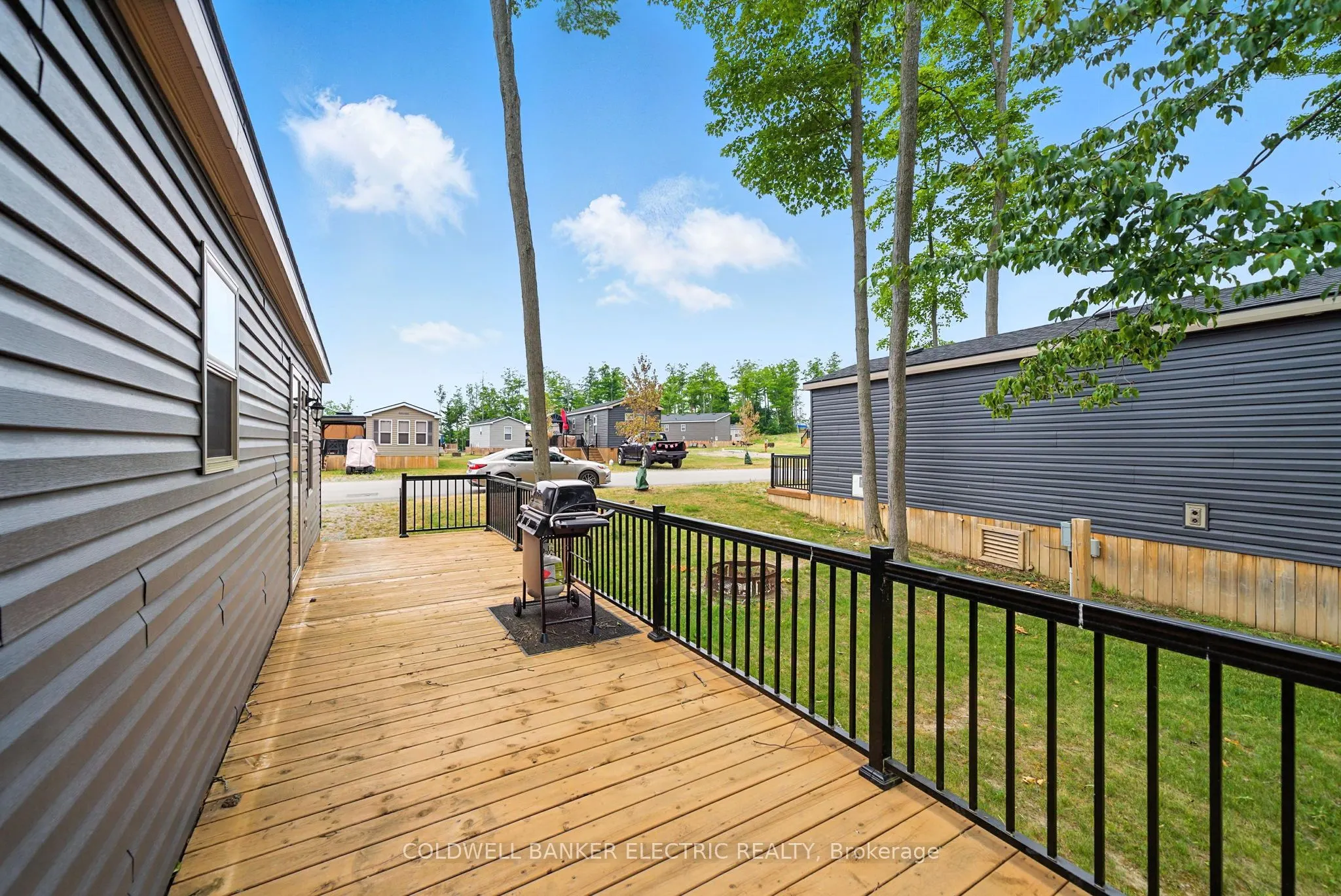 1235 Villiers Line, #40 StAnd