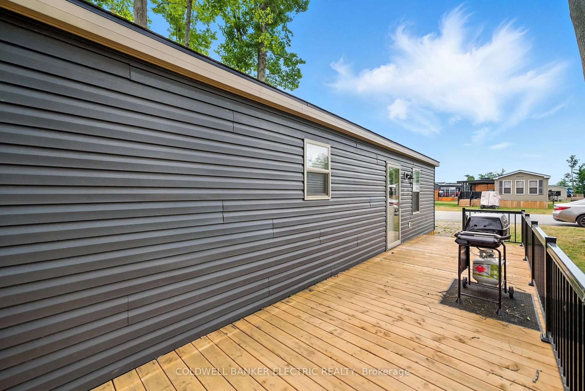 1235 Villiers Line, #40 StAnd