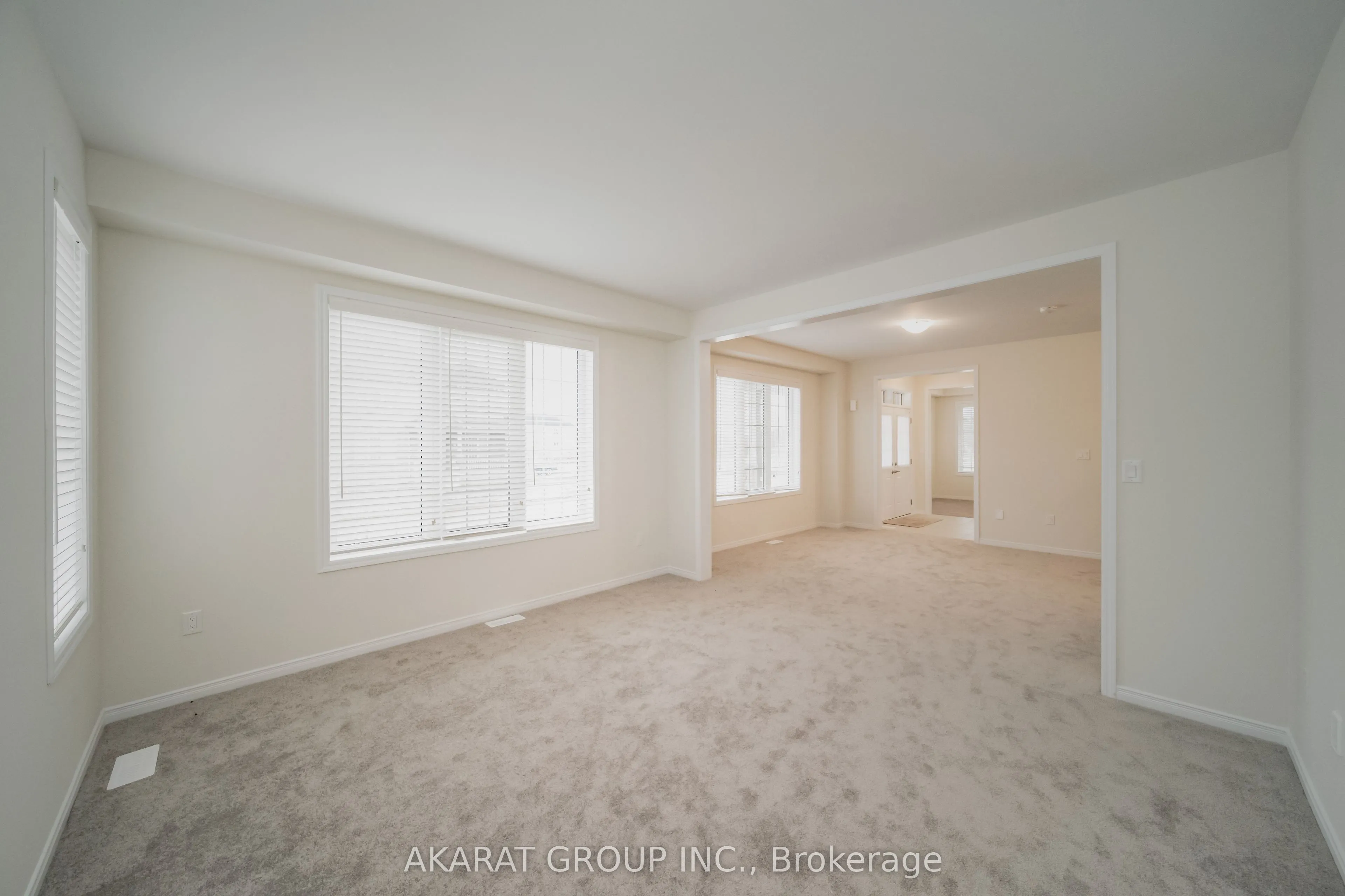 135 Esther Crescent
