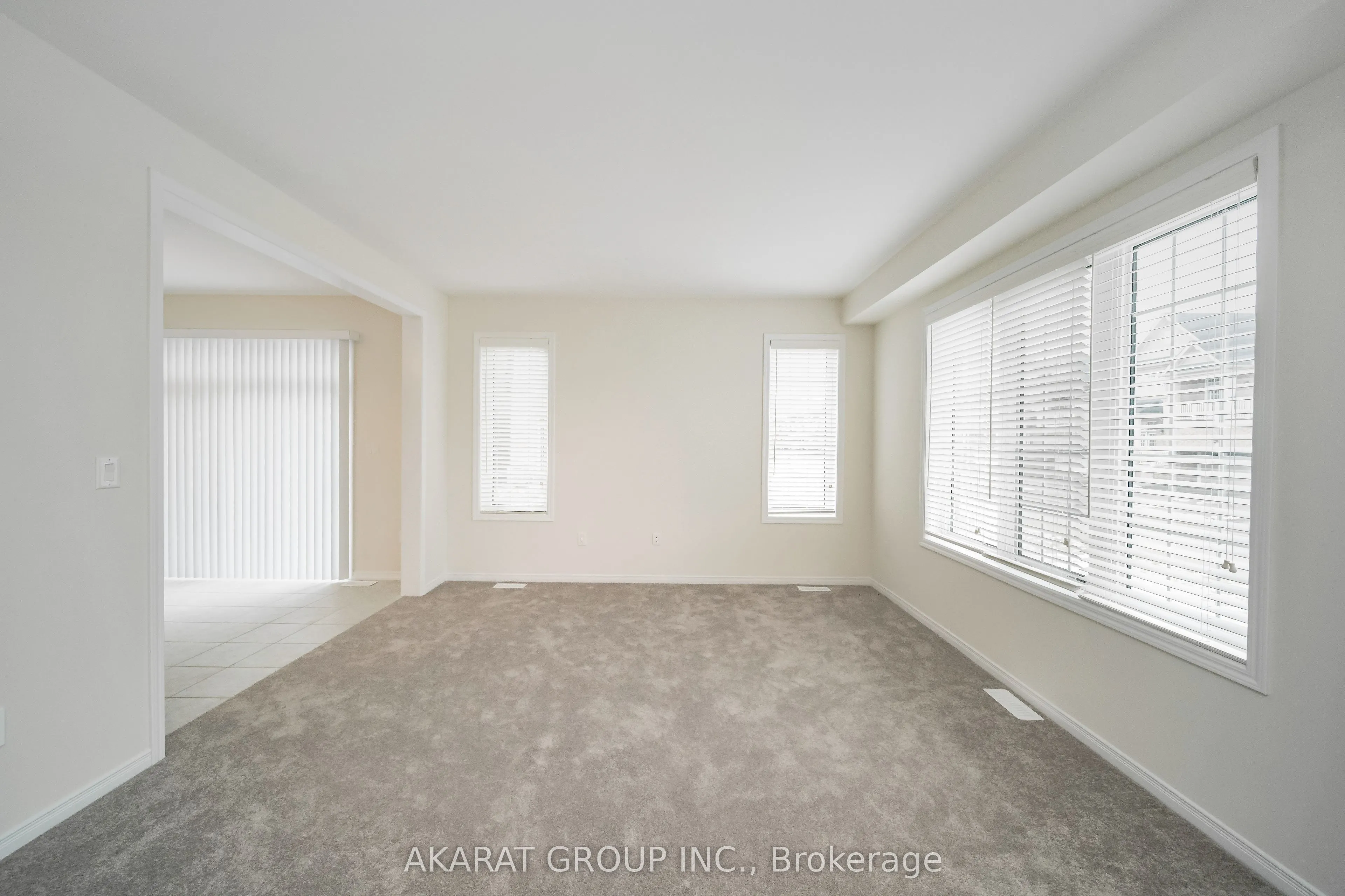 135 Esther Crescent