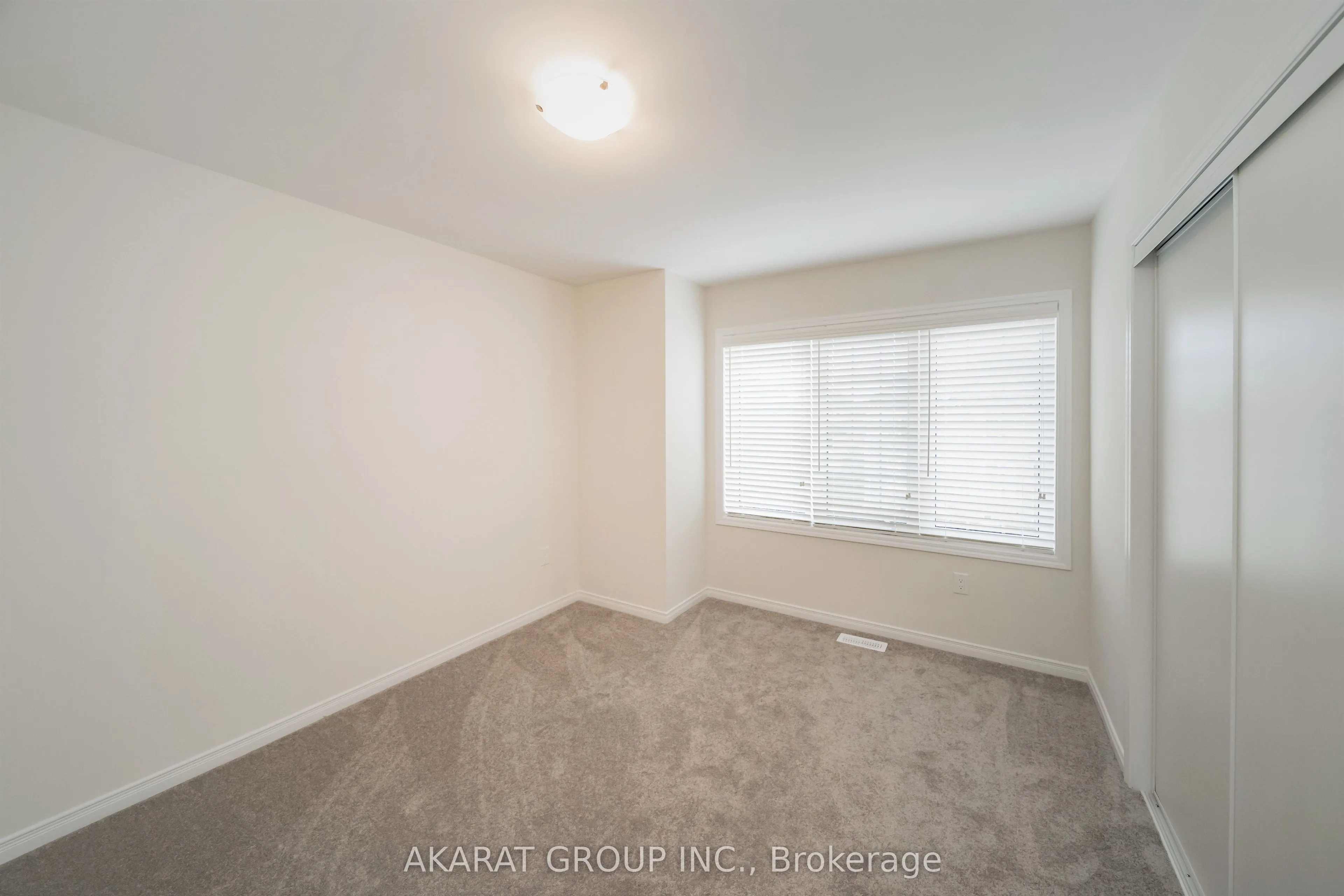 135 Esther Crescent