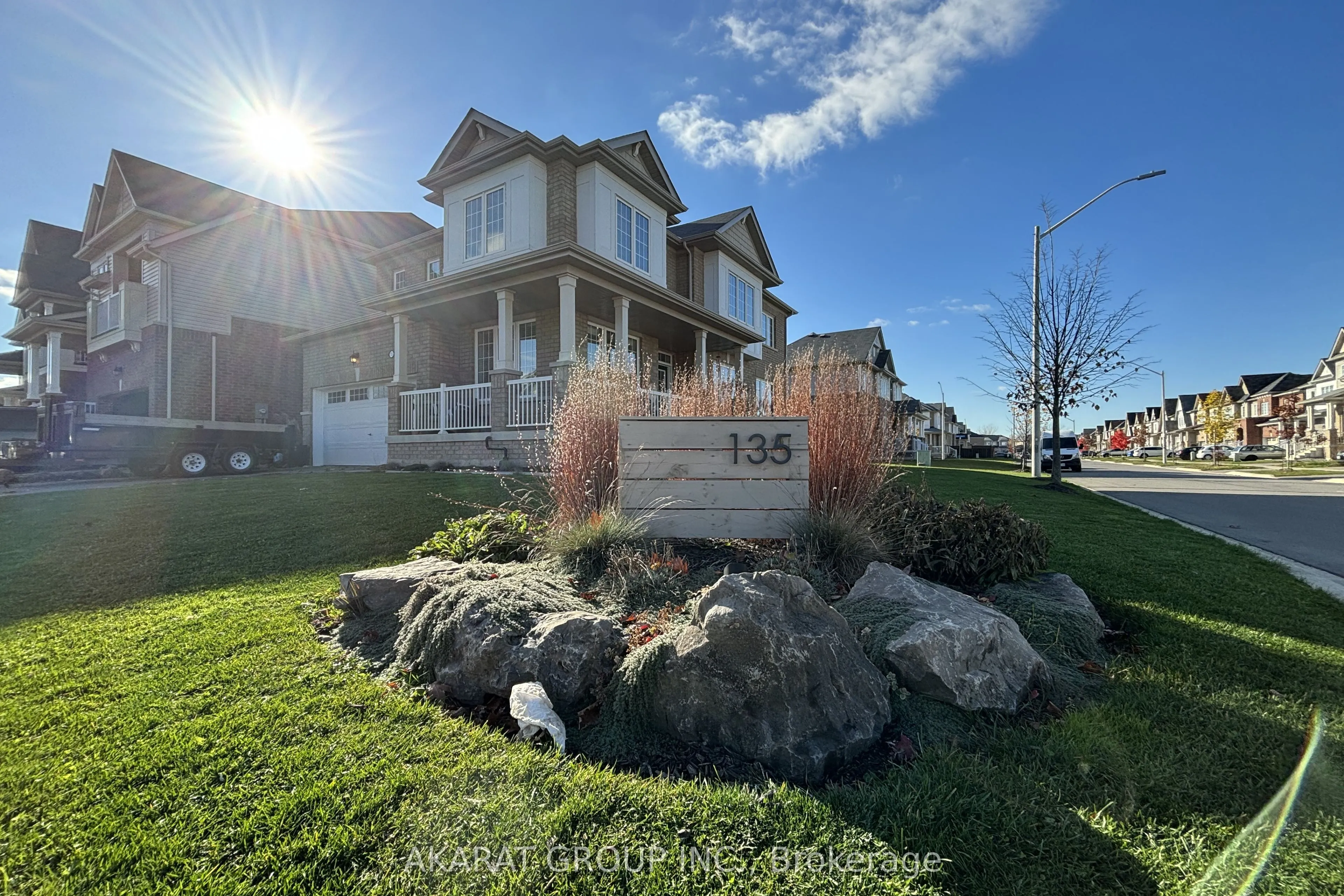 135 Esther Crescent