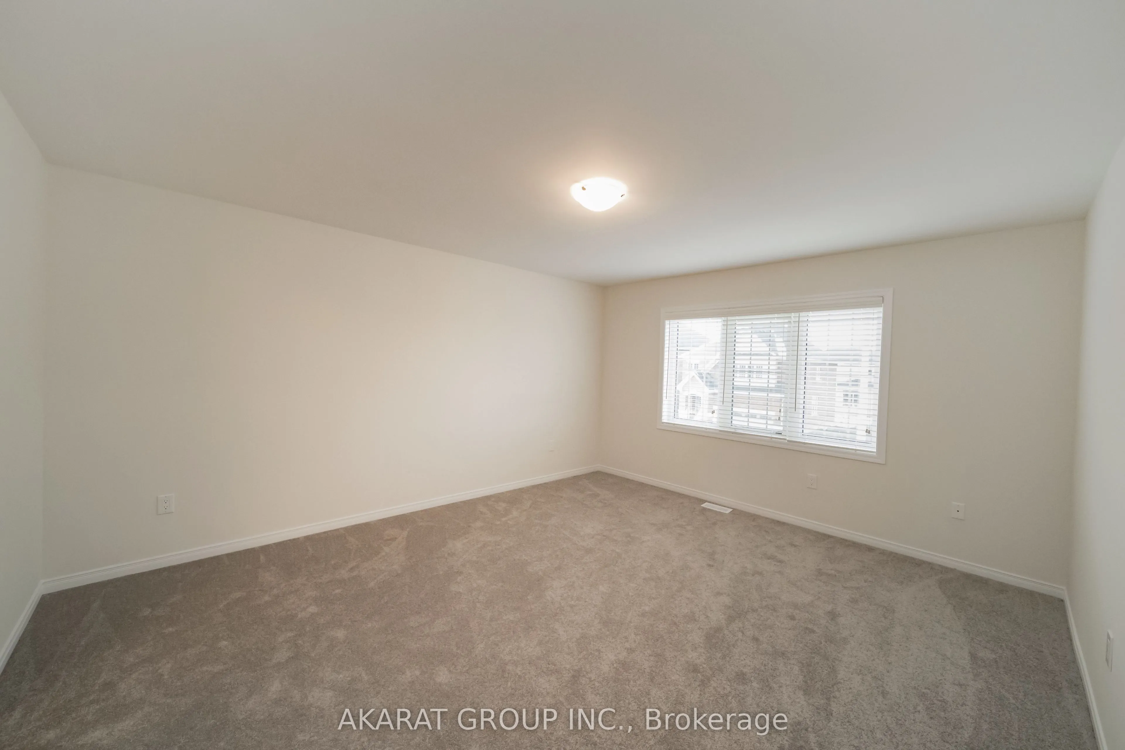135 Esther Crescent