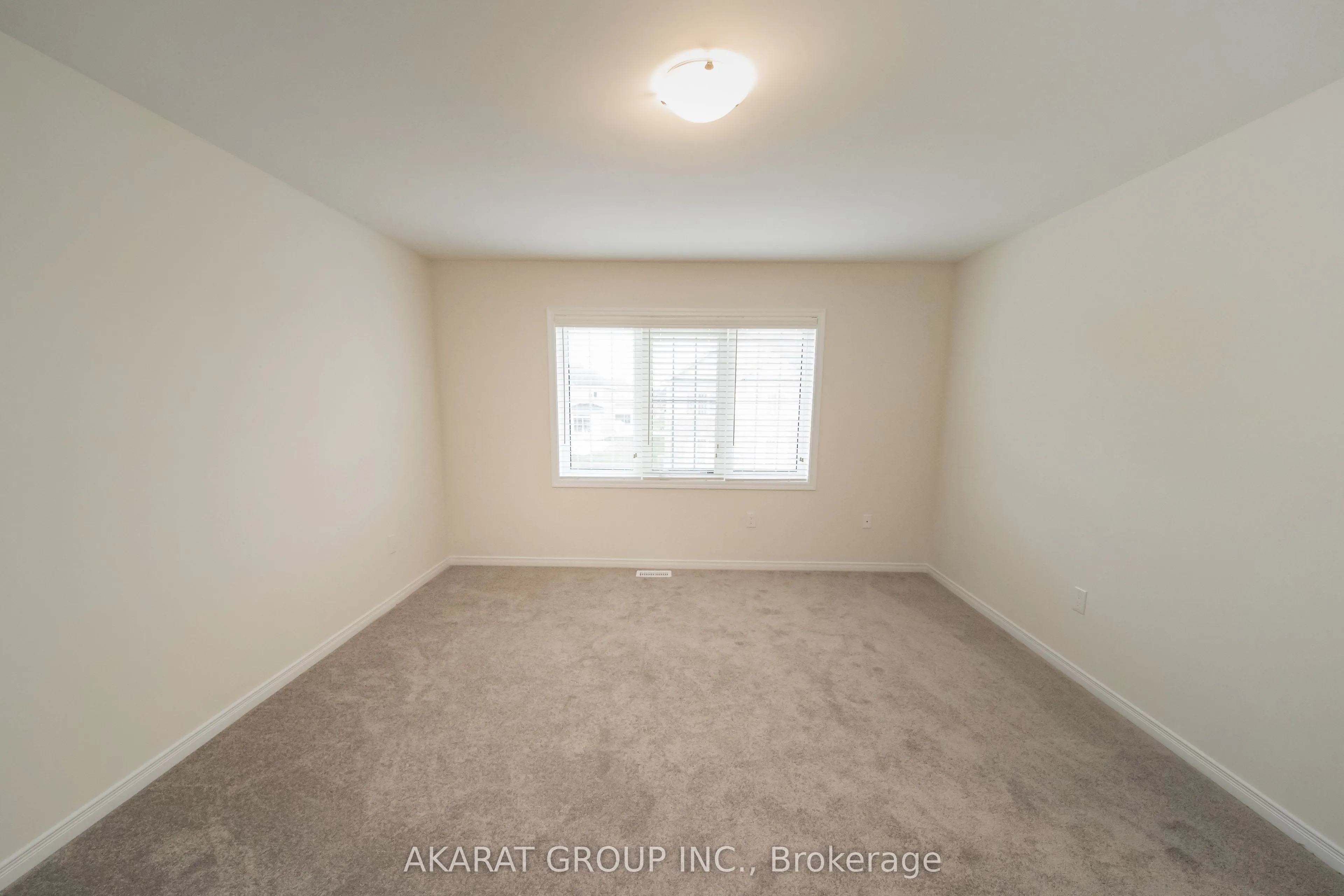135 Esther Crescent