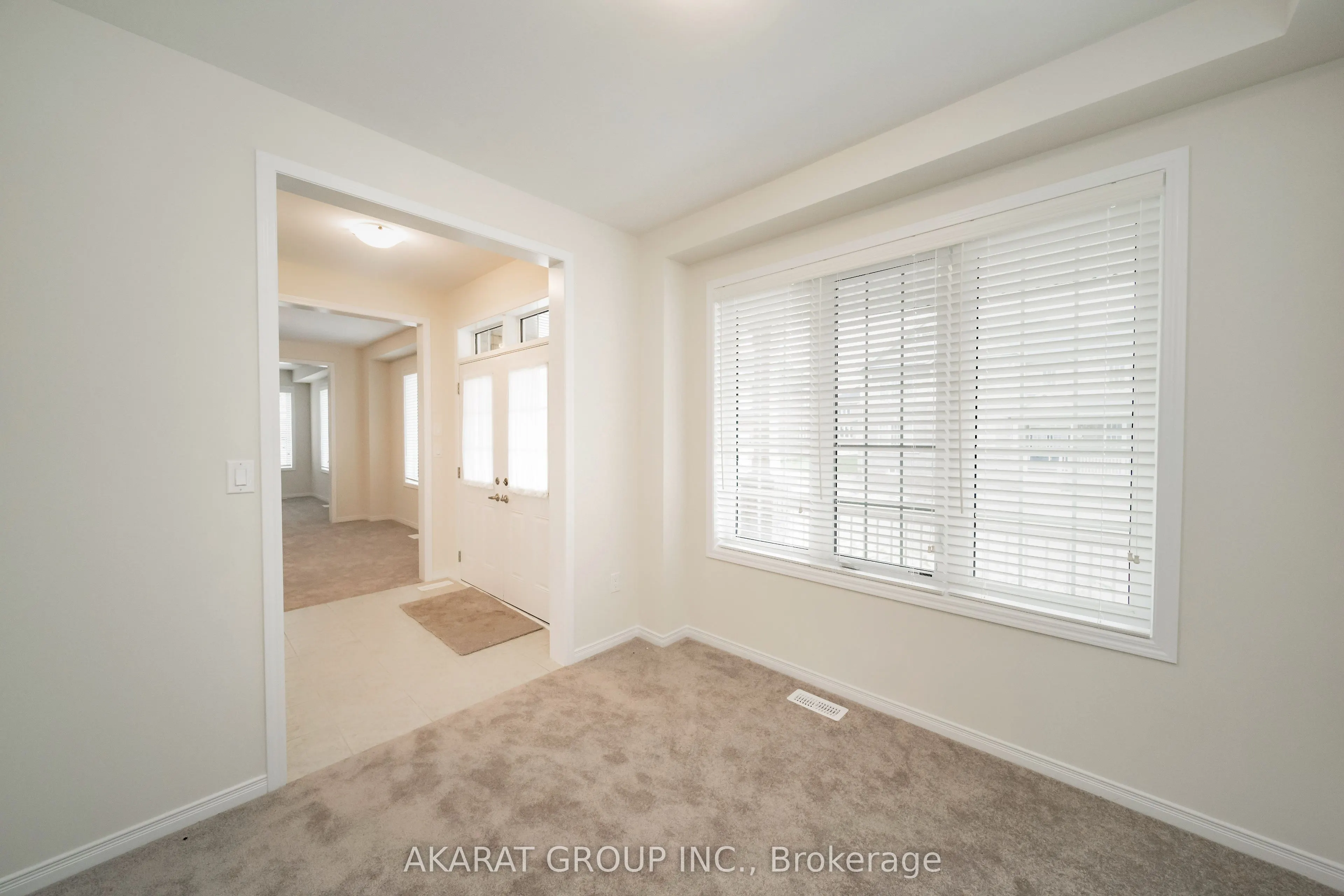 135 Esther Crescent
