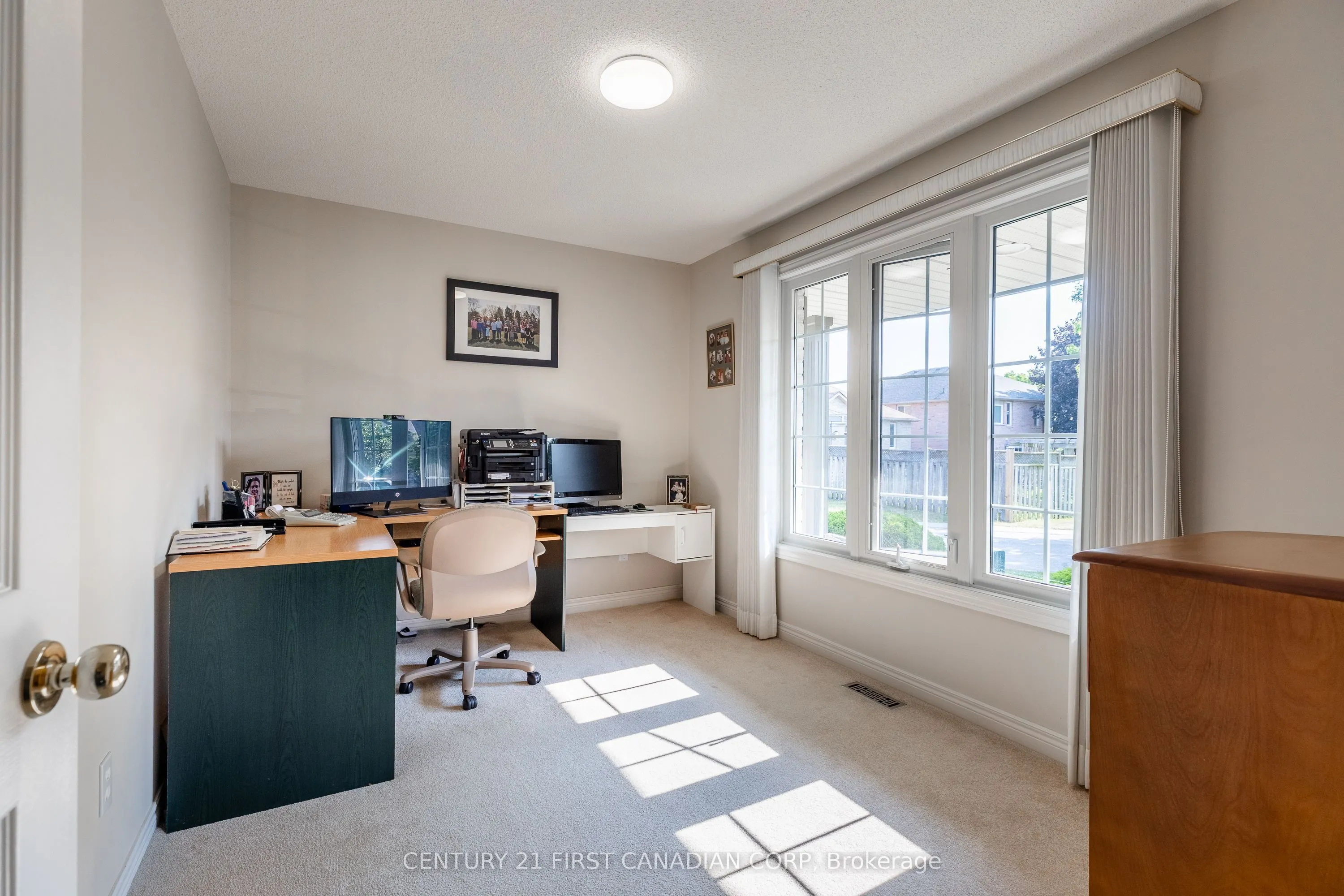 20 Windermere Place, #18