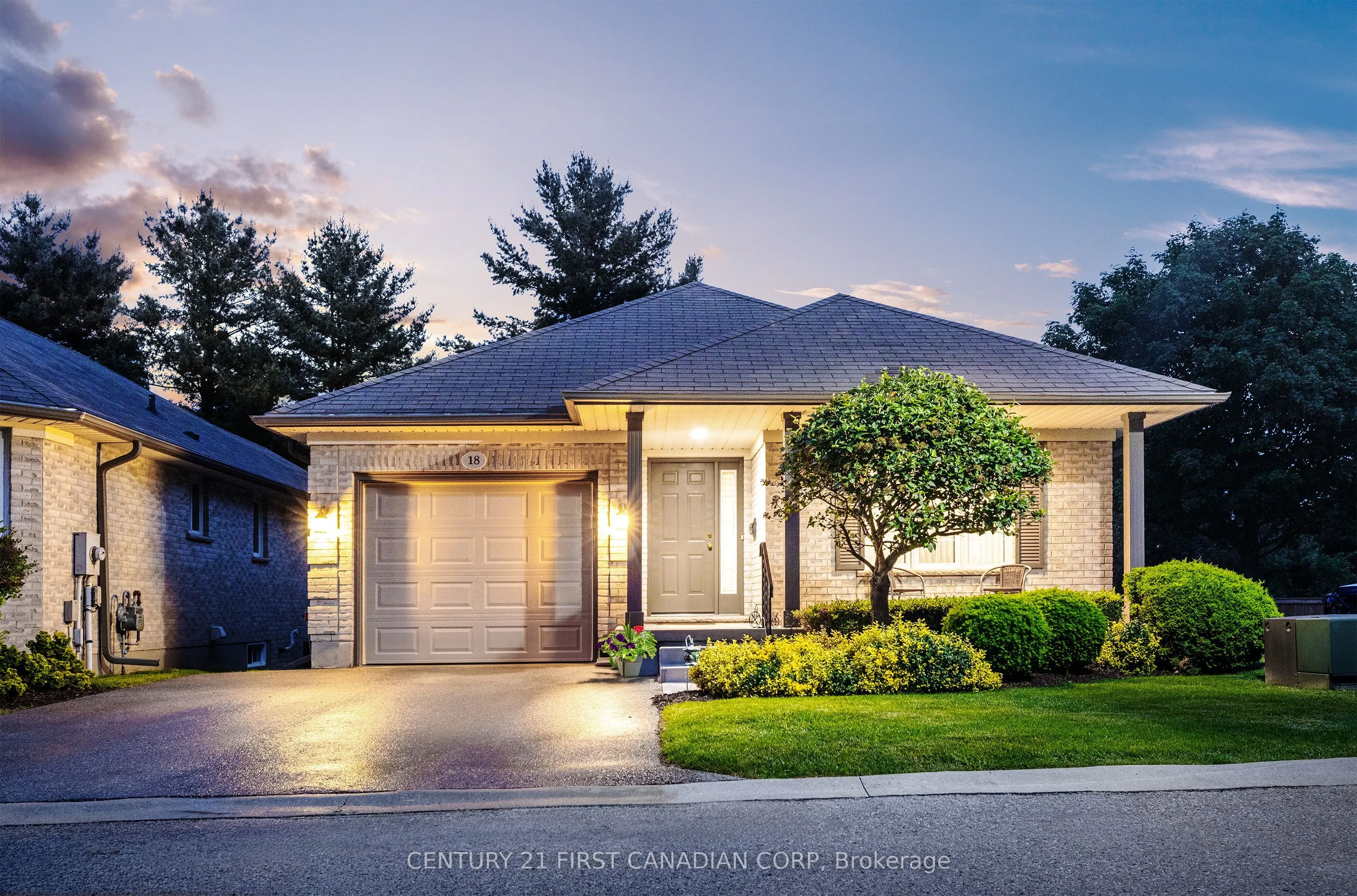 20 Windermere Place, #18