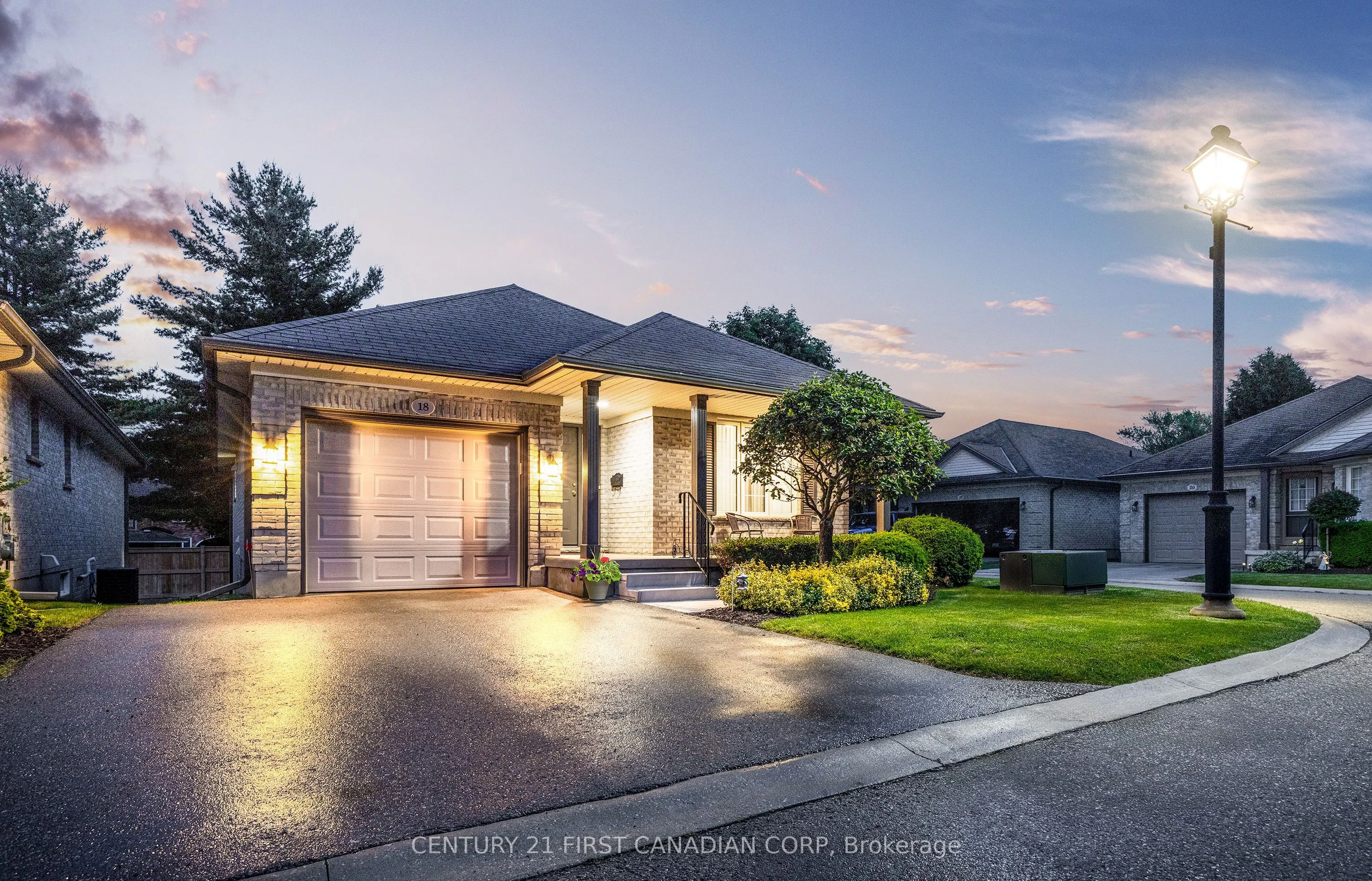 20 Windermere Place, #18