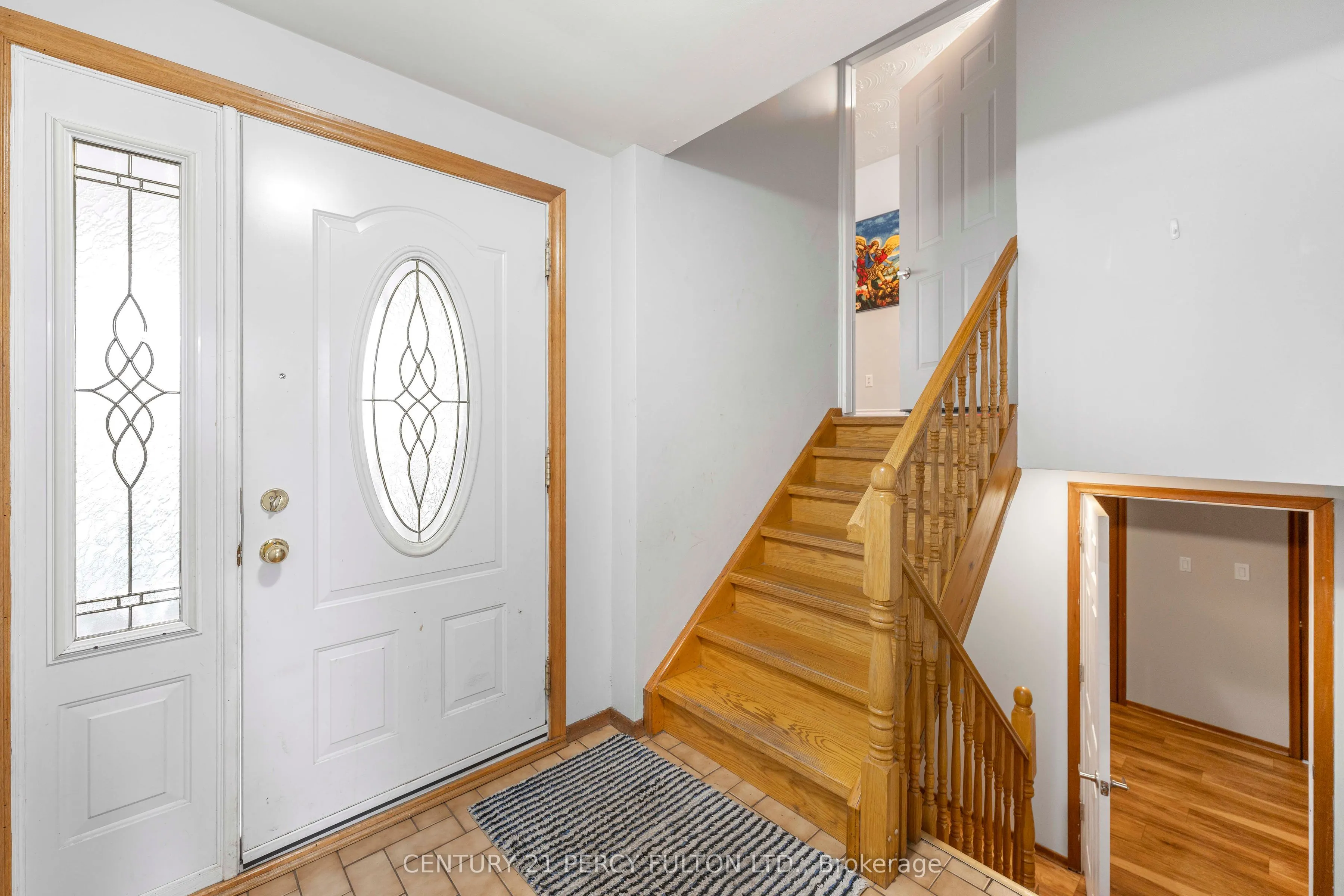 125 Brant Avenue, #Main Floor