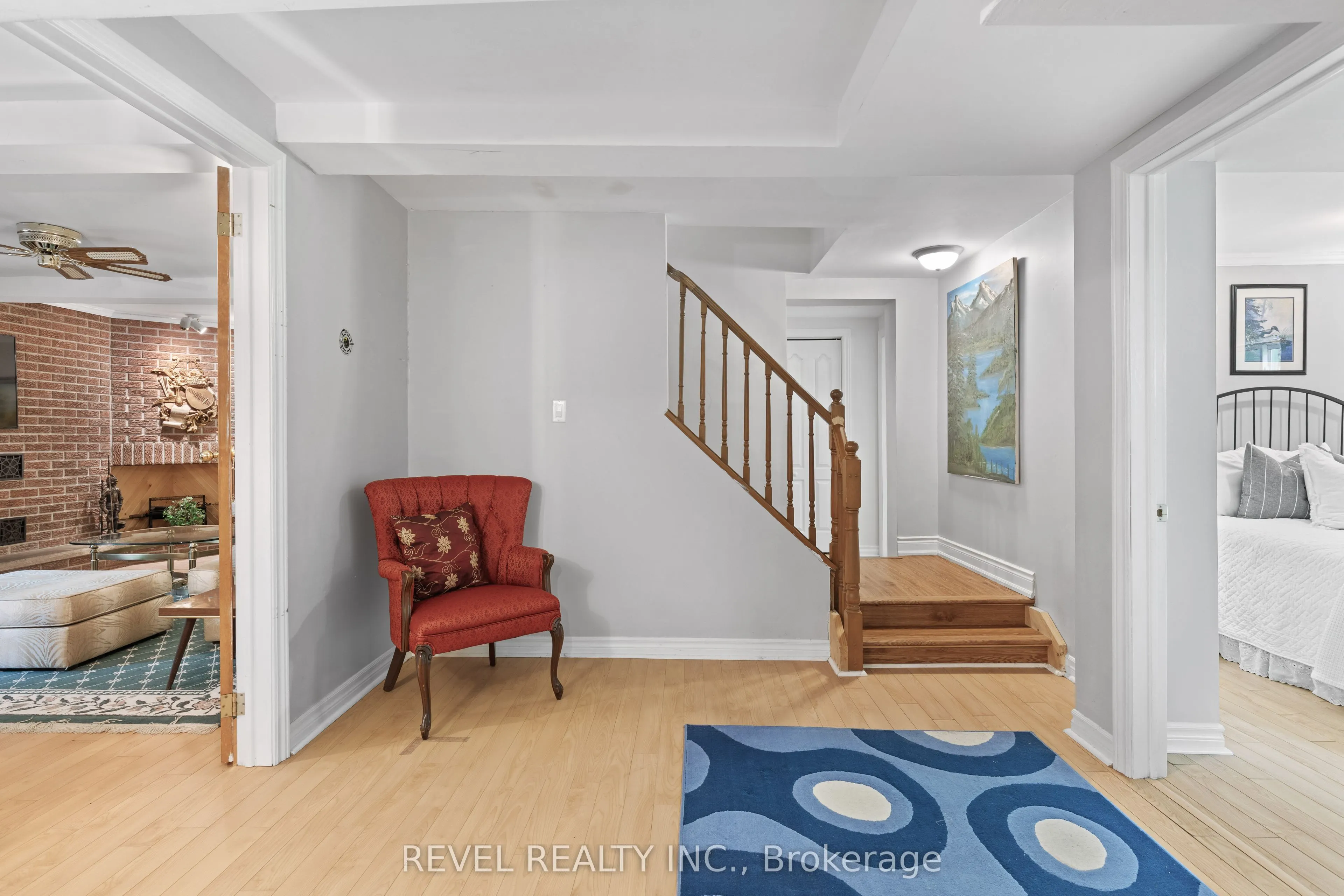 99 Bowen Road