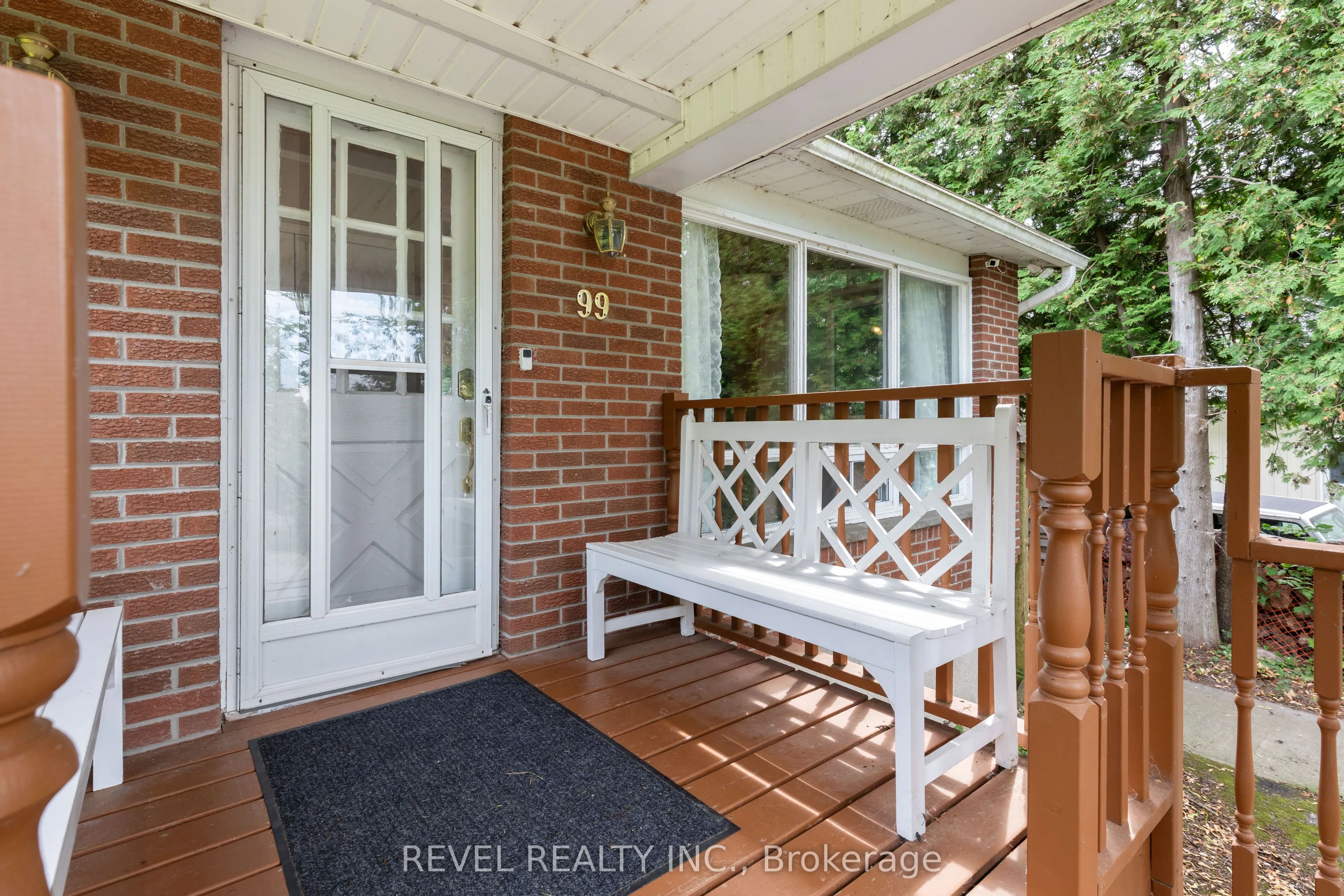 99 Bowen Road