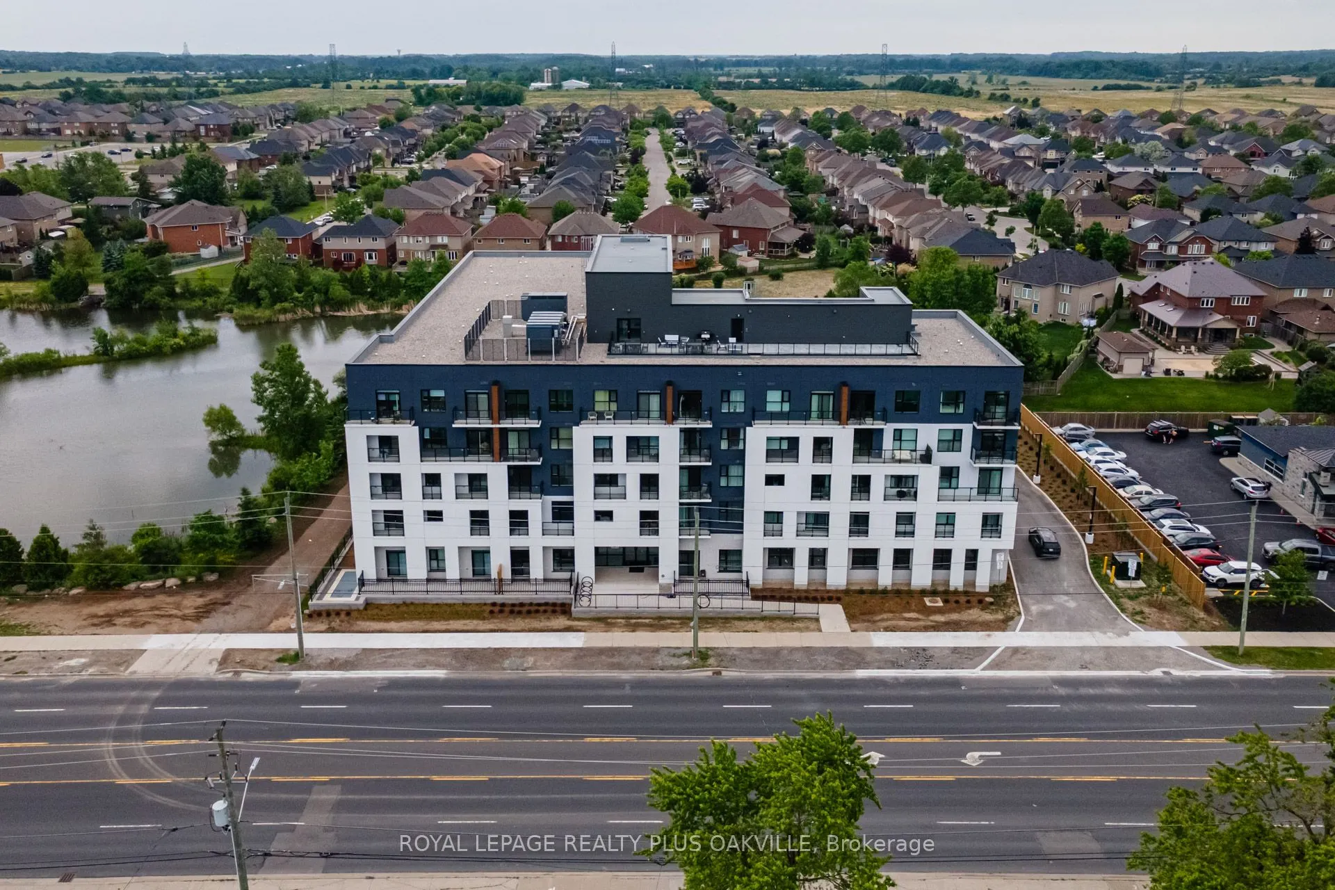 1936 Rymal Road E, #221