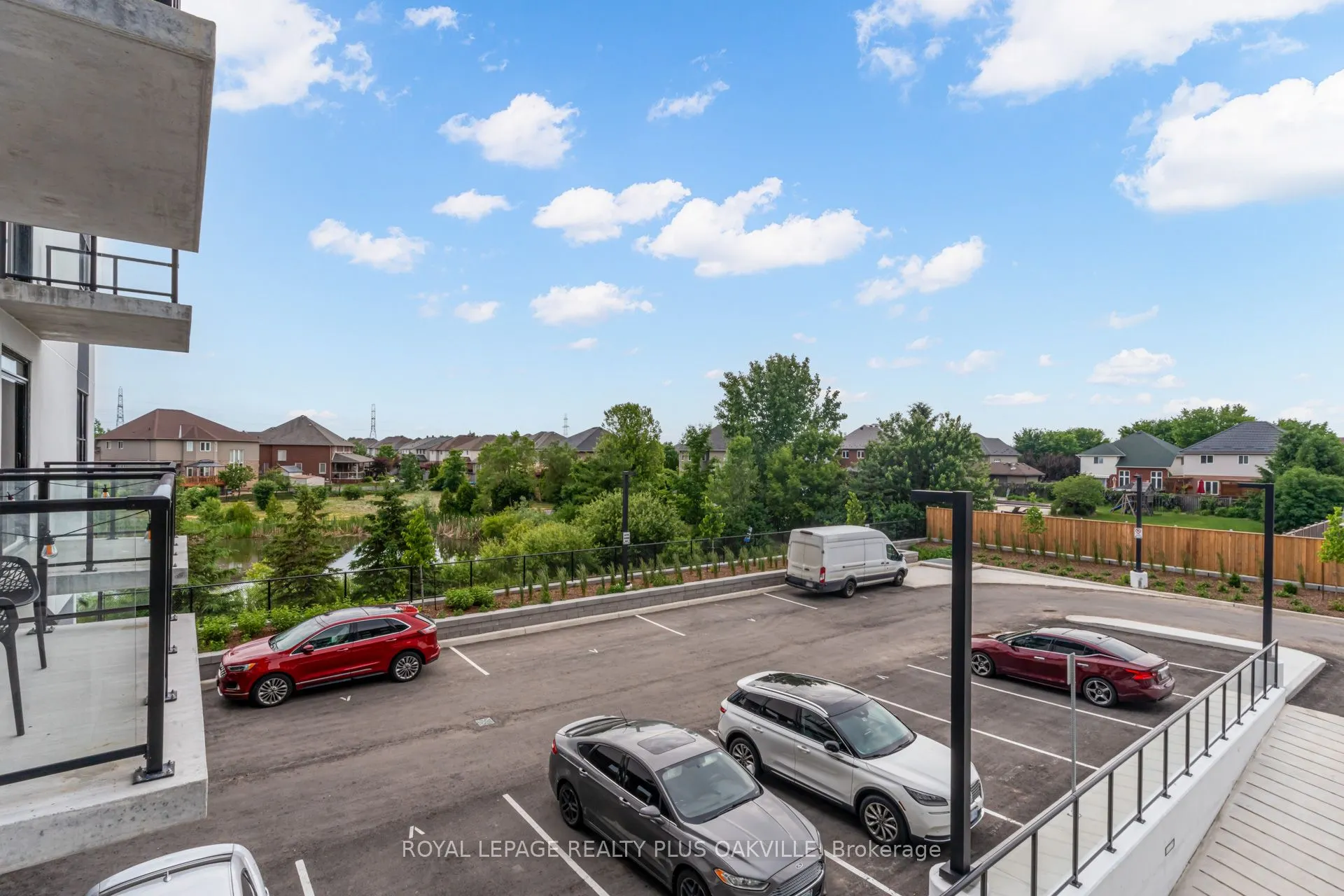 1936 Rymal Road E, #221