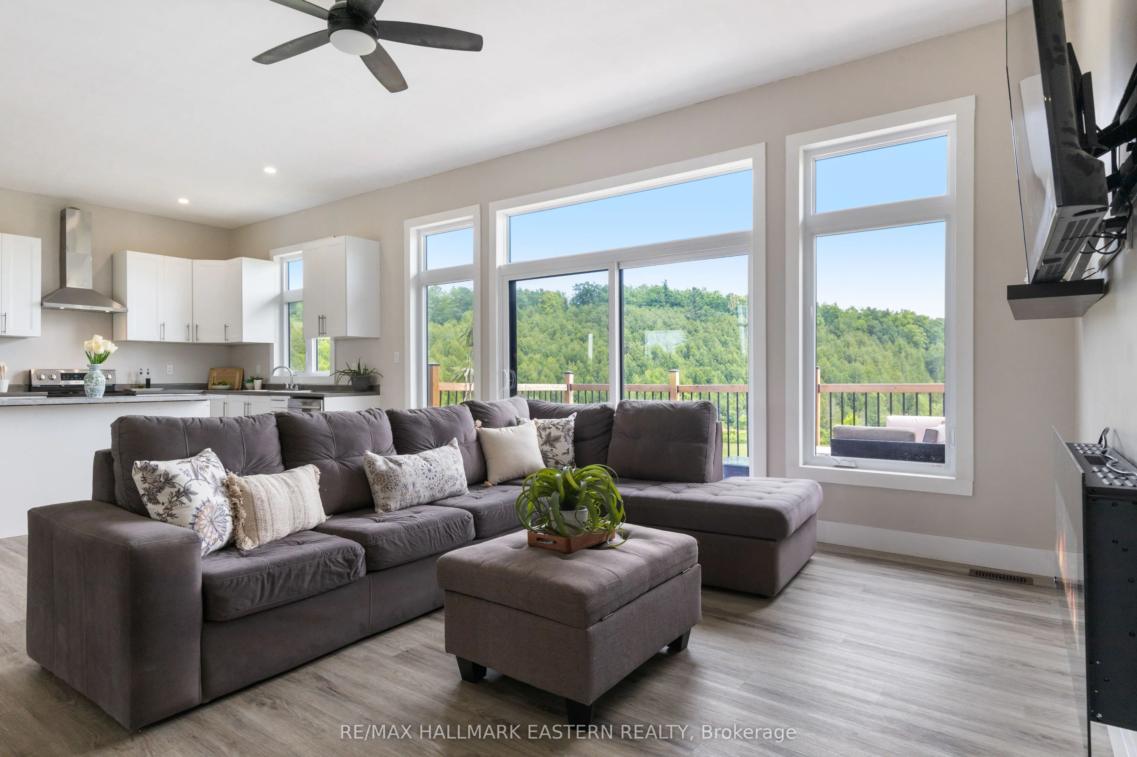 632 Concession 9 W