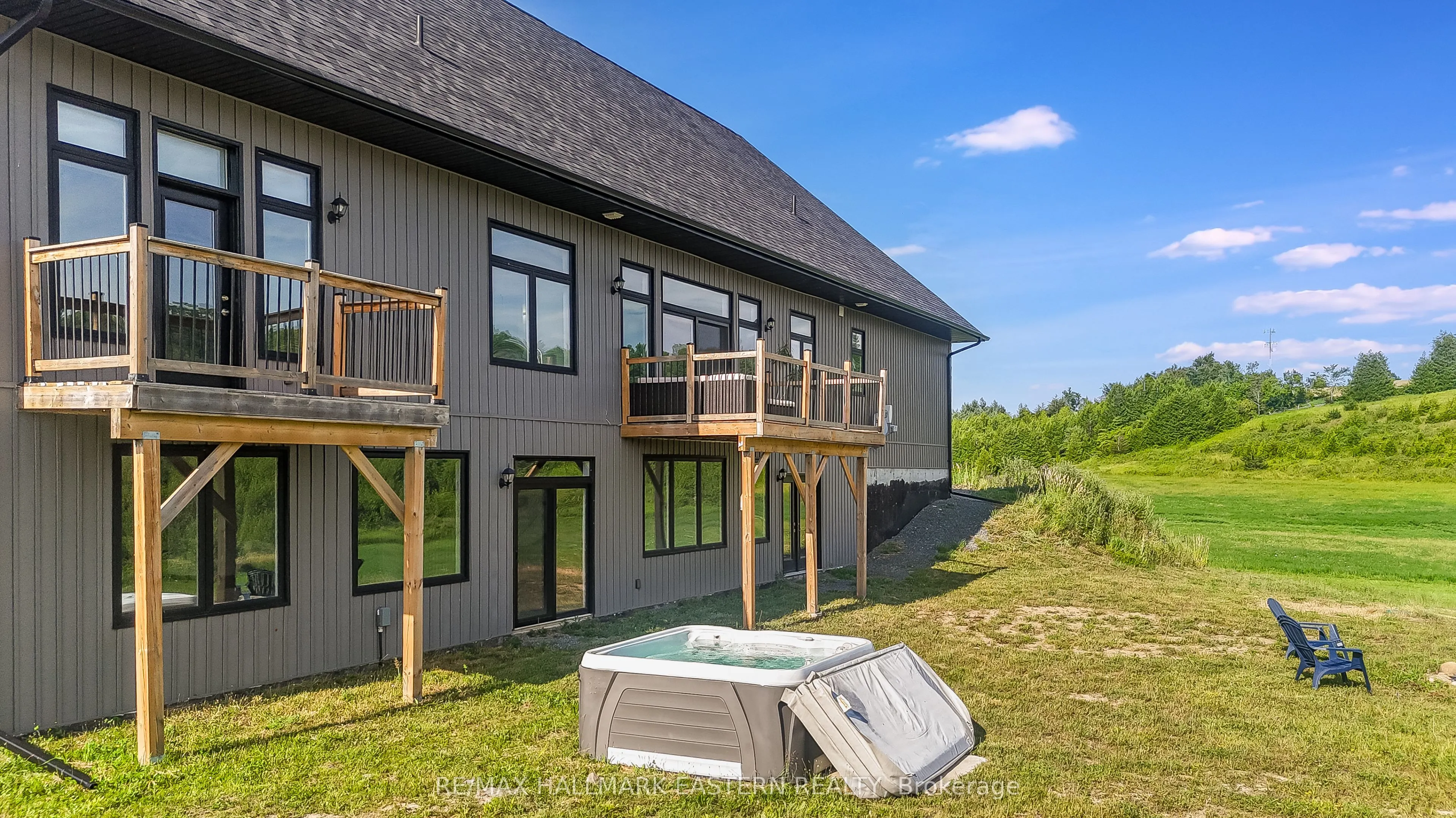 632 Concession 9 W