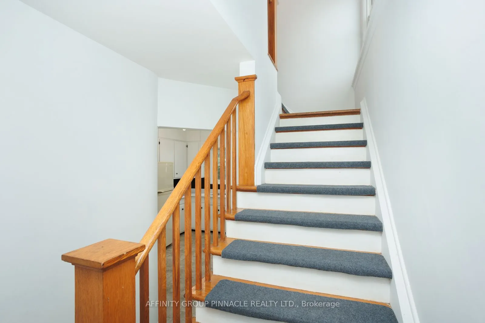 22 Sunset Court