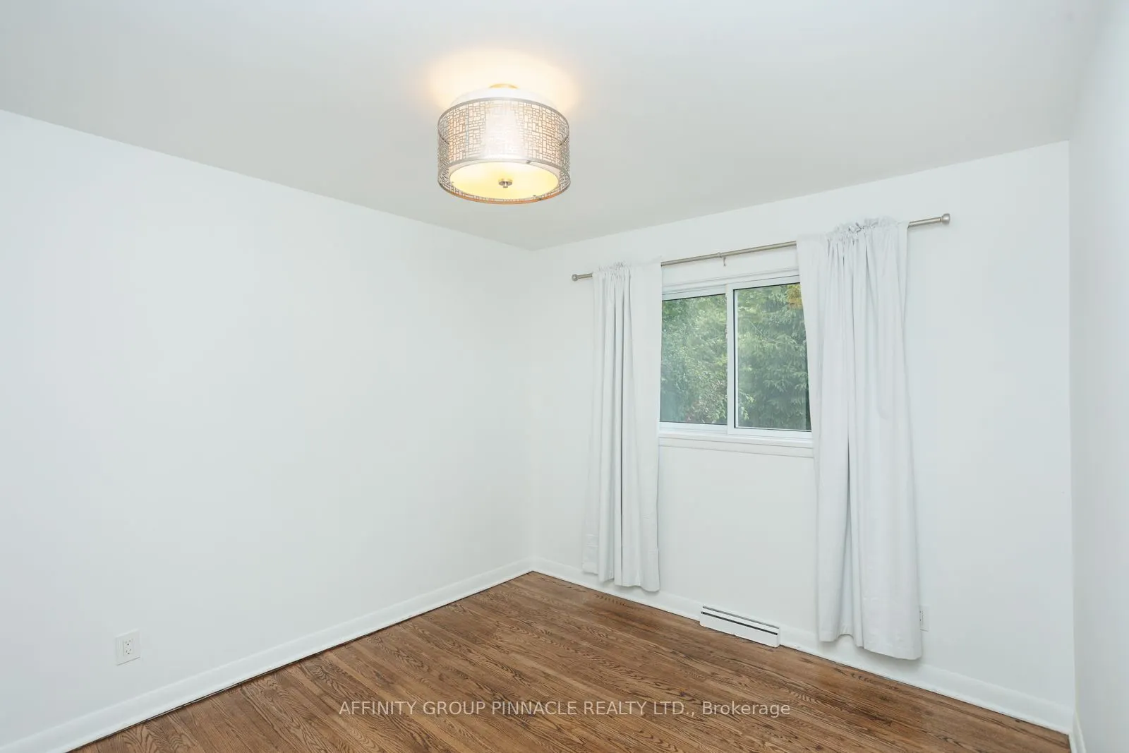 22 Sunset Court