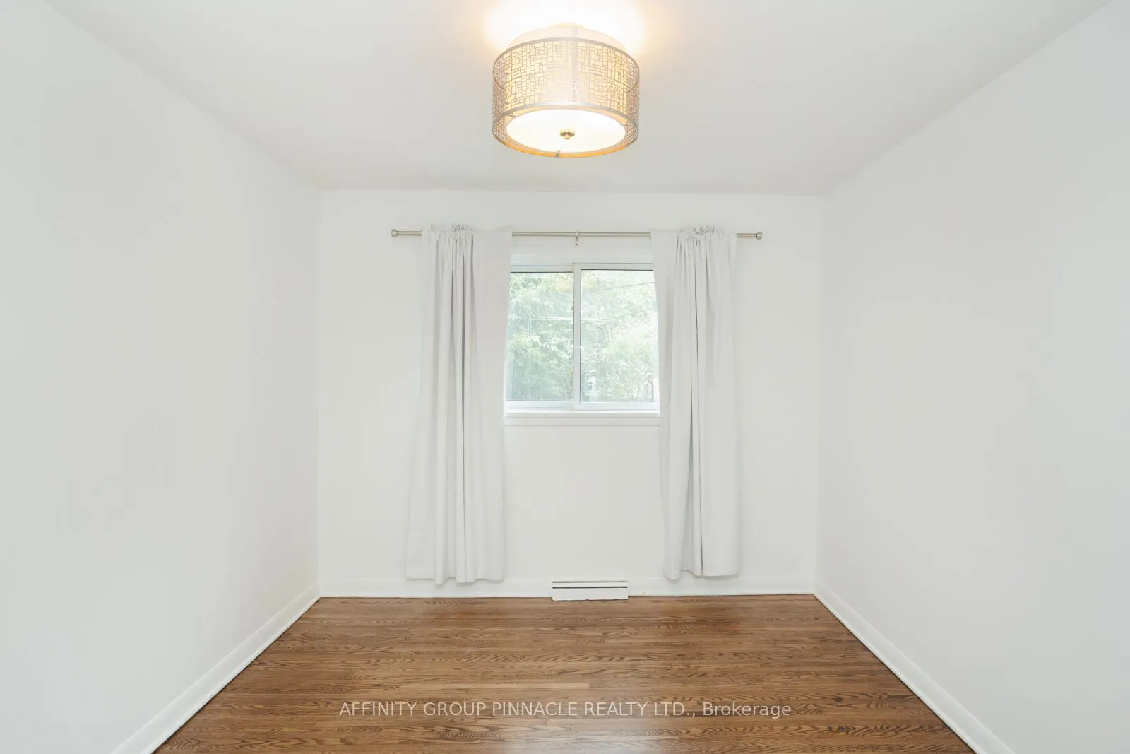22 Sunset Court
