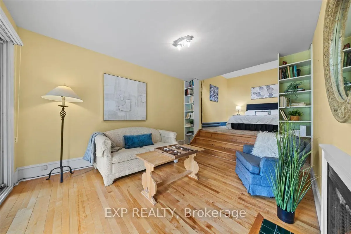 107 Stanley Avenue