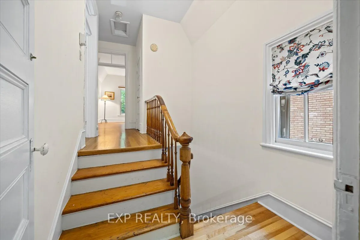 107 Stanley Avenue