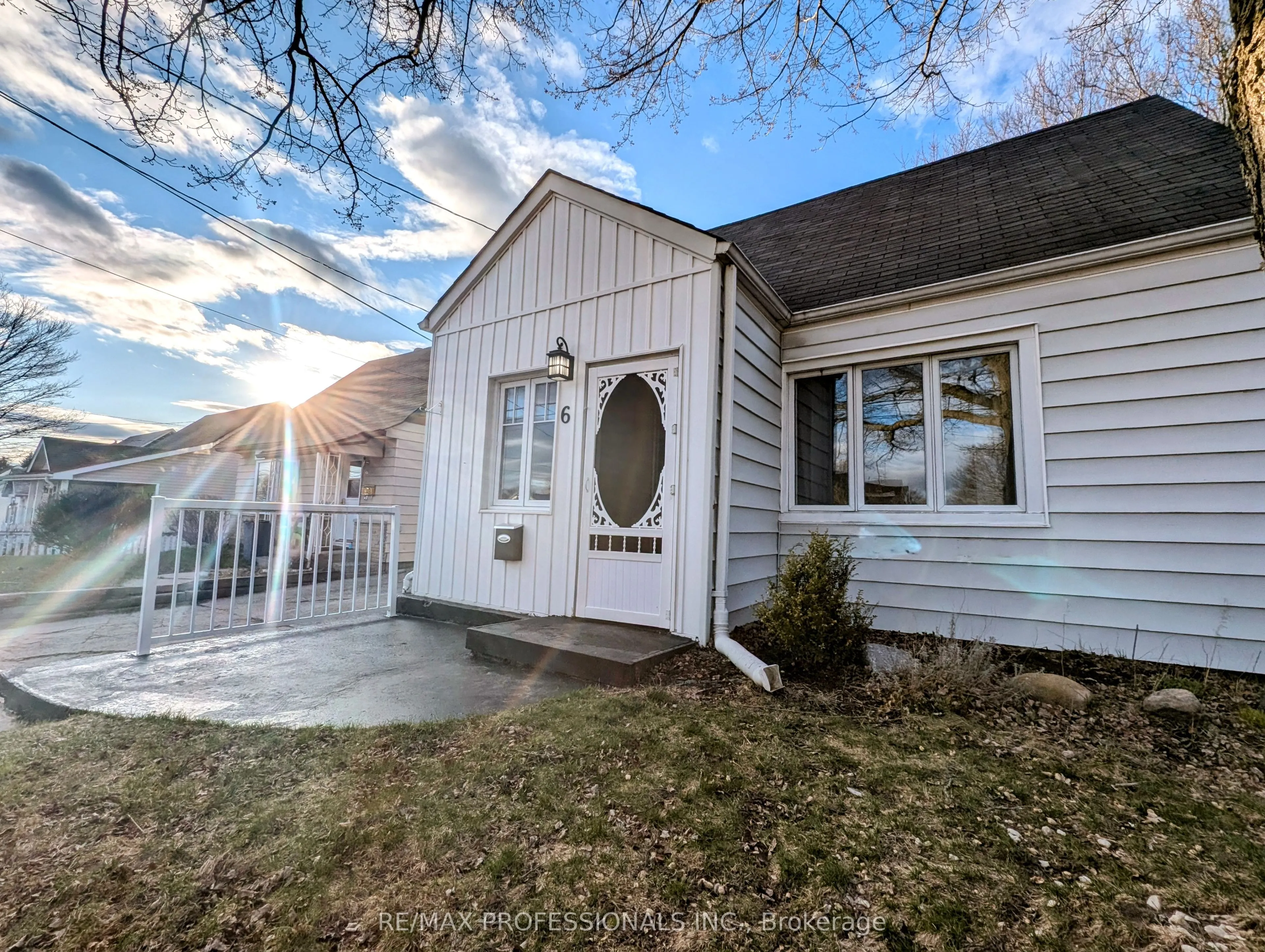 6 Fraser Street