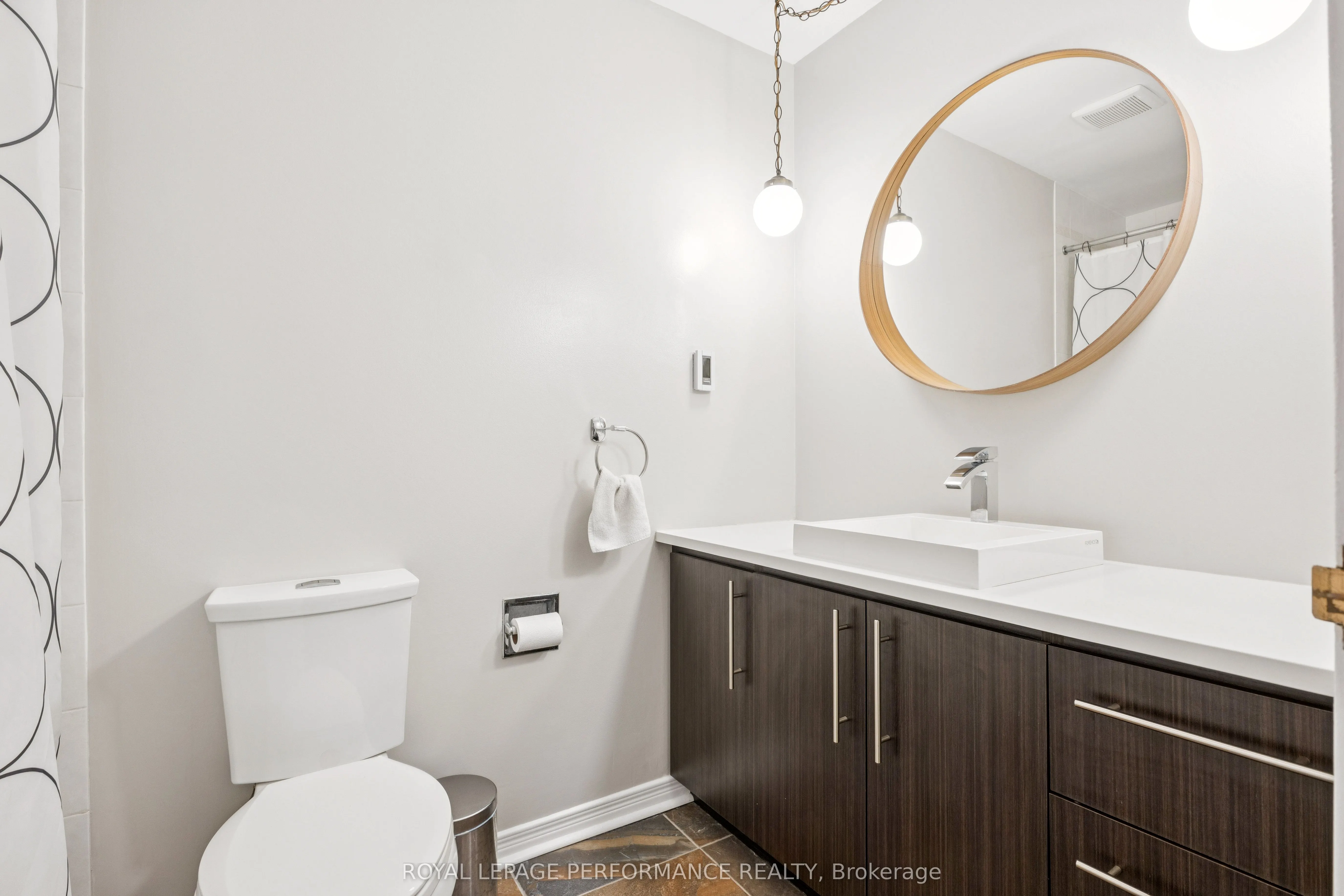 71 Sweetland Avenue, #4