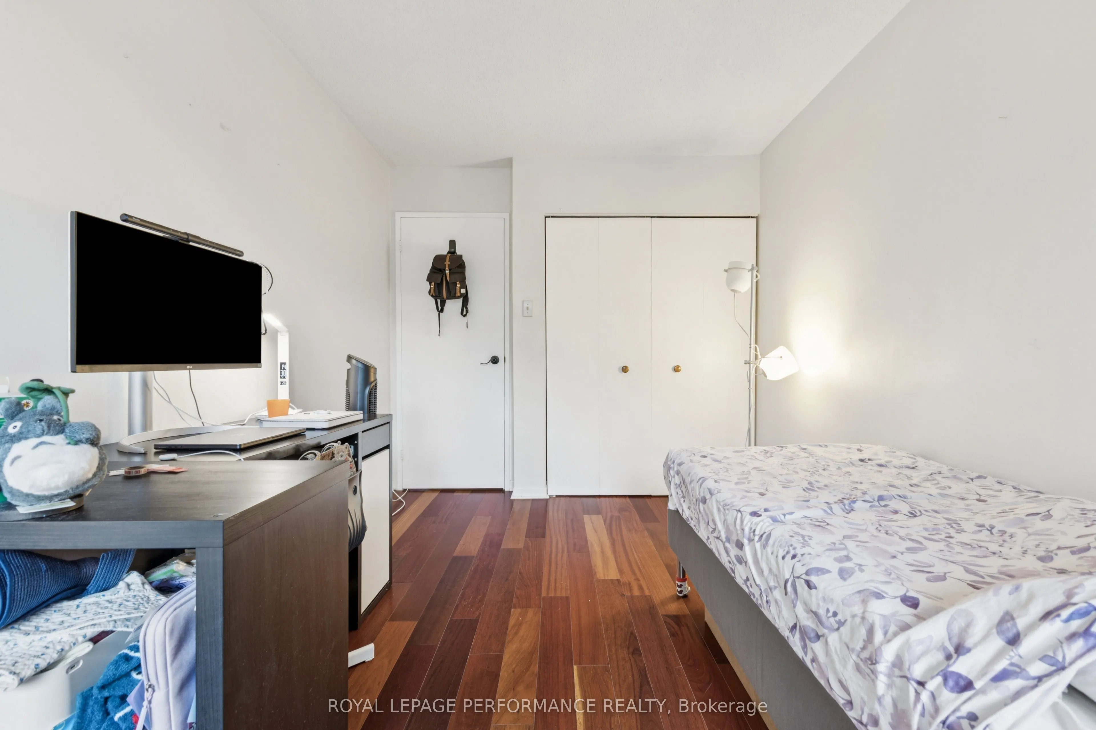 71 Sweetland Avenue, #4