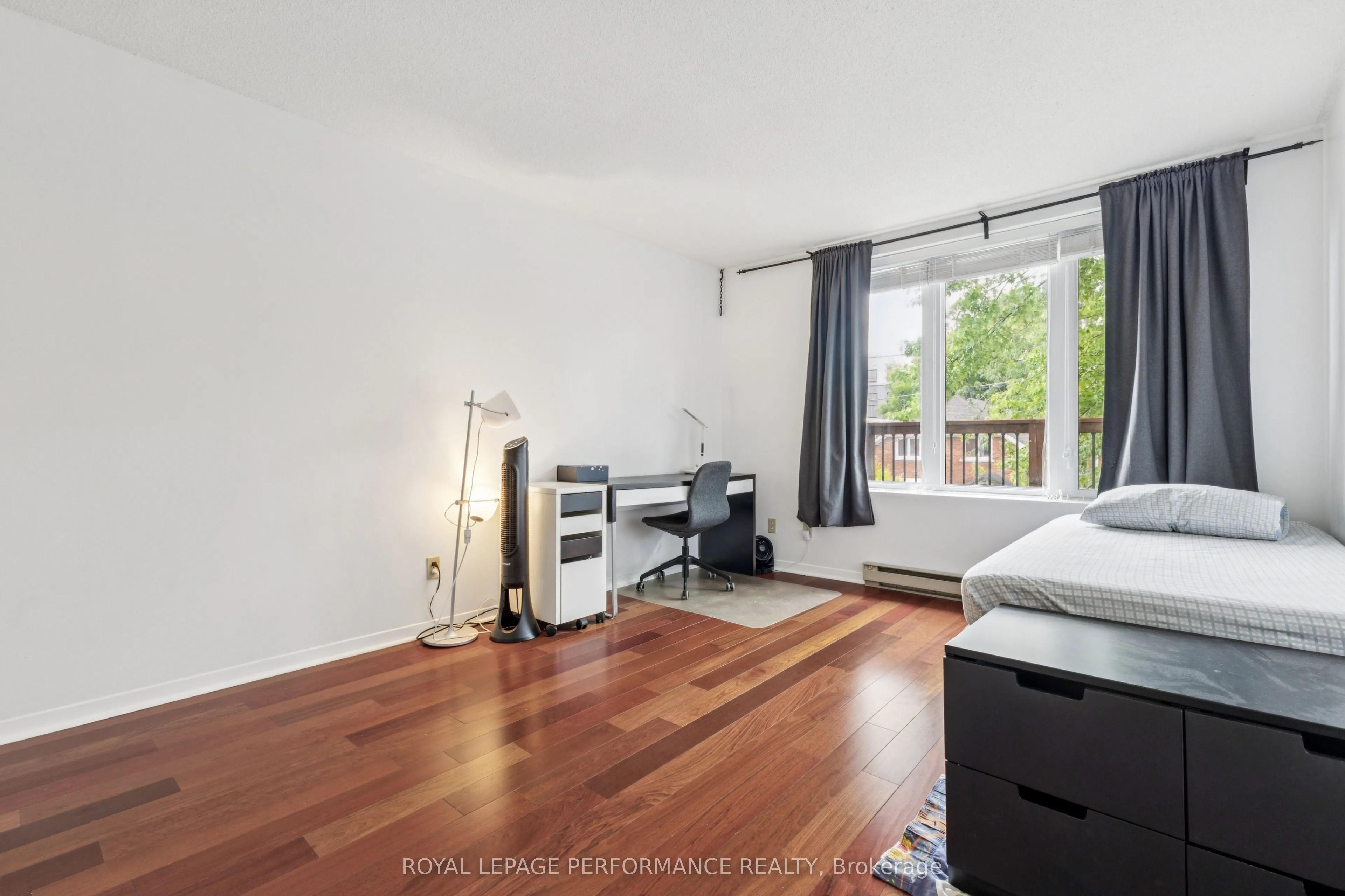 71 Sweetland Avenue, #4