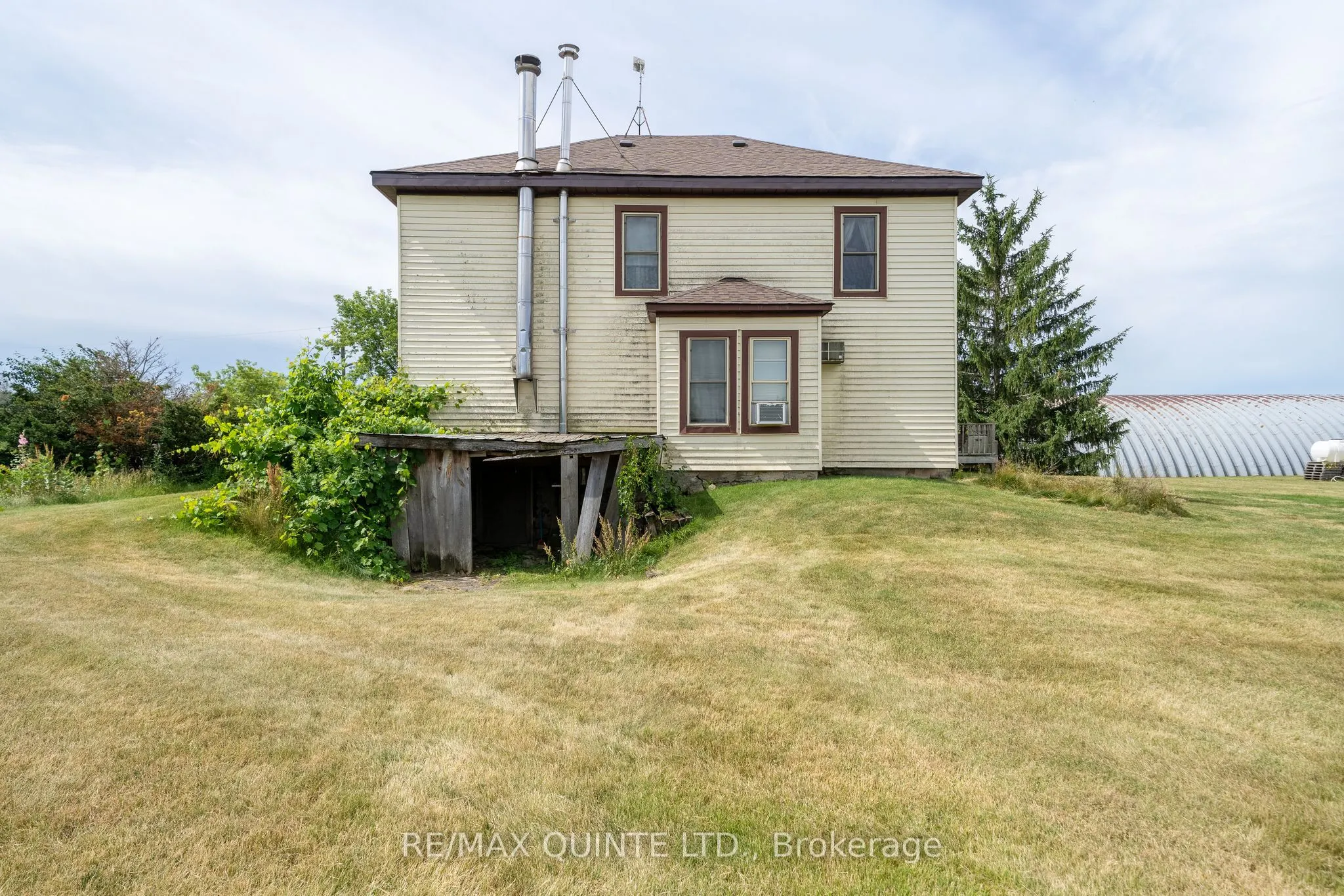 595 ELMBROOK Road