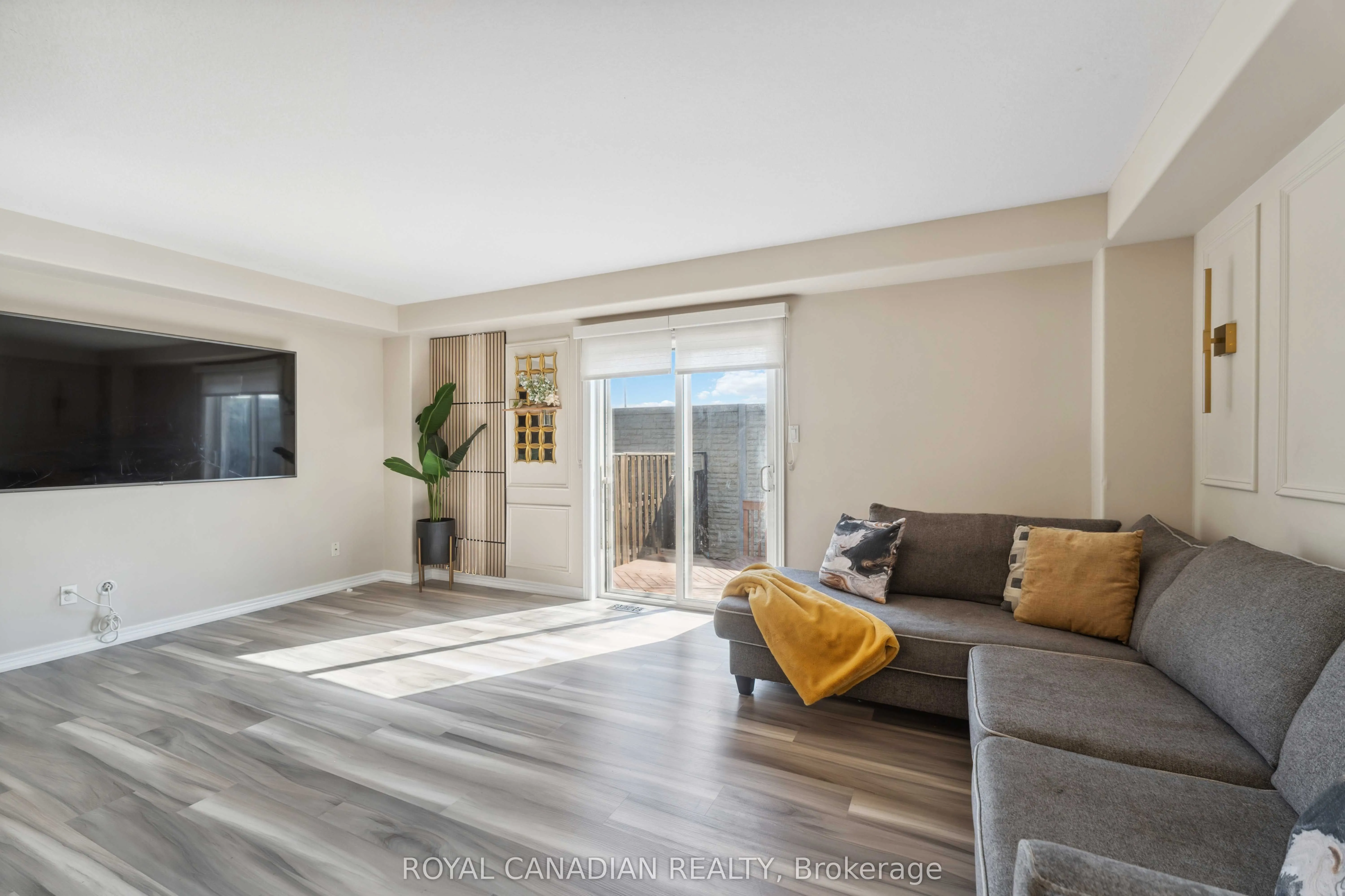 242 UPPER MOUNT ALBION Road, #42
