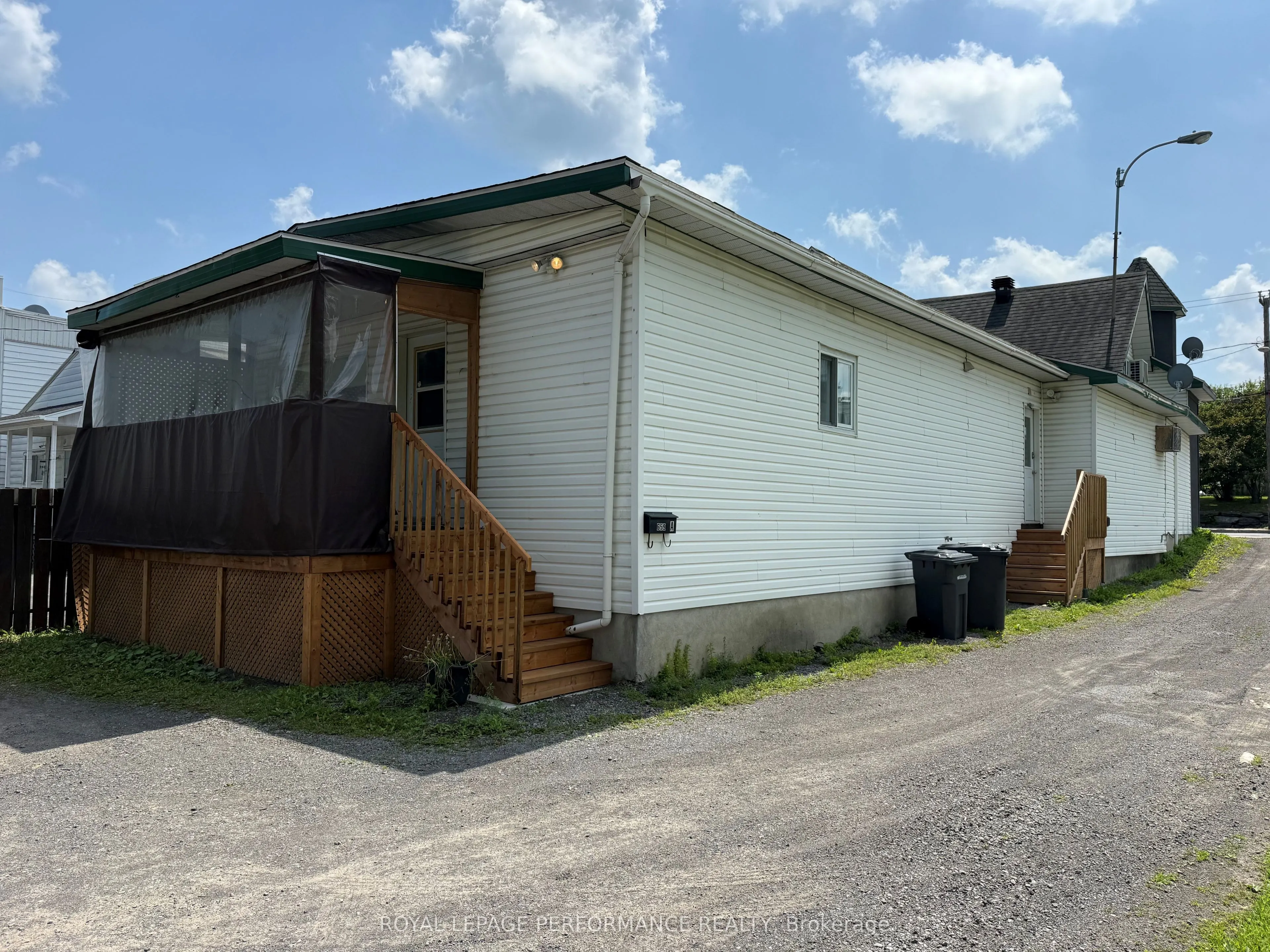 659 Main Street E, #659- A- B