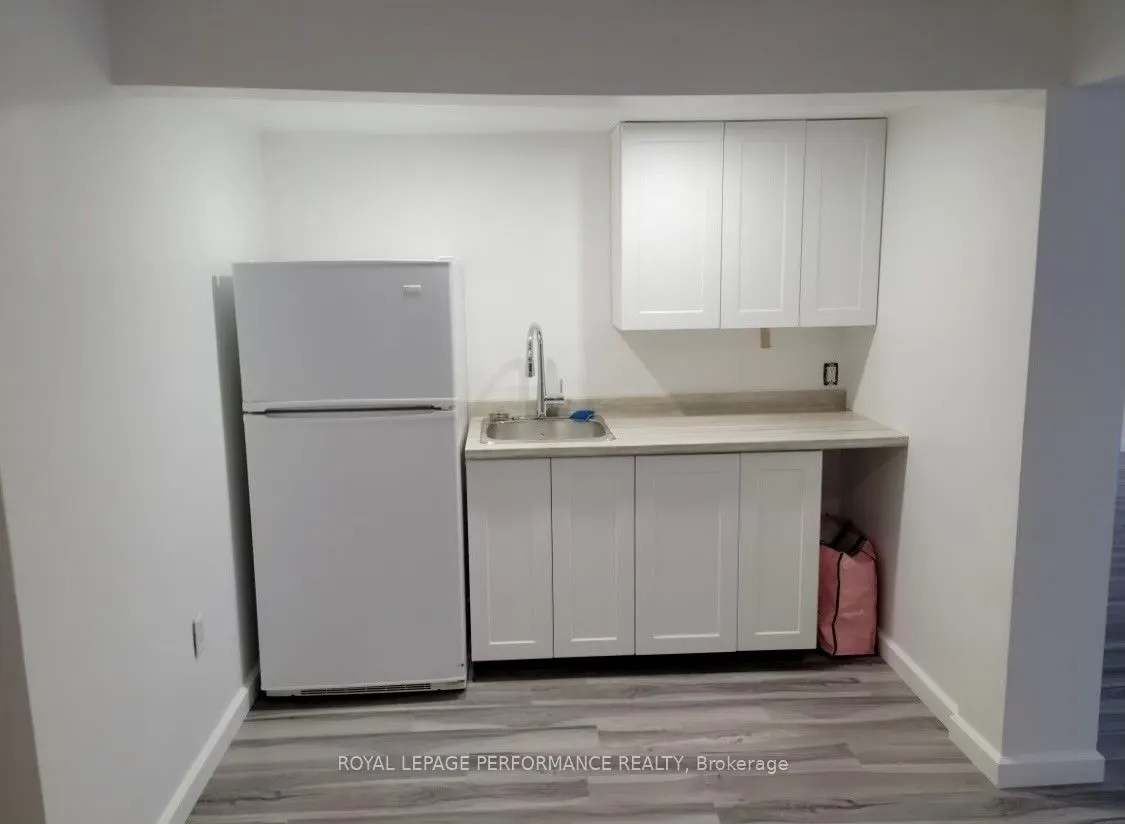 659 Main Street E, #659- A- B