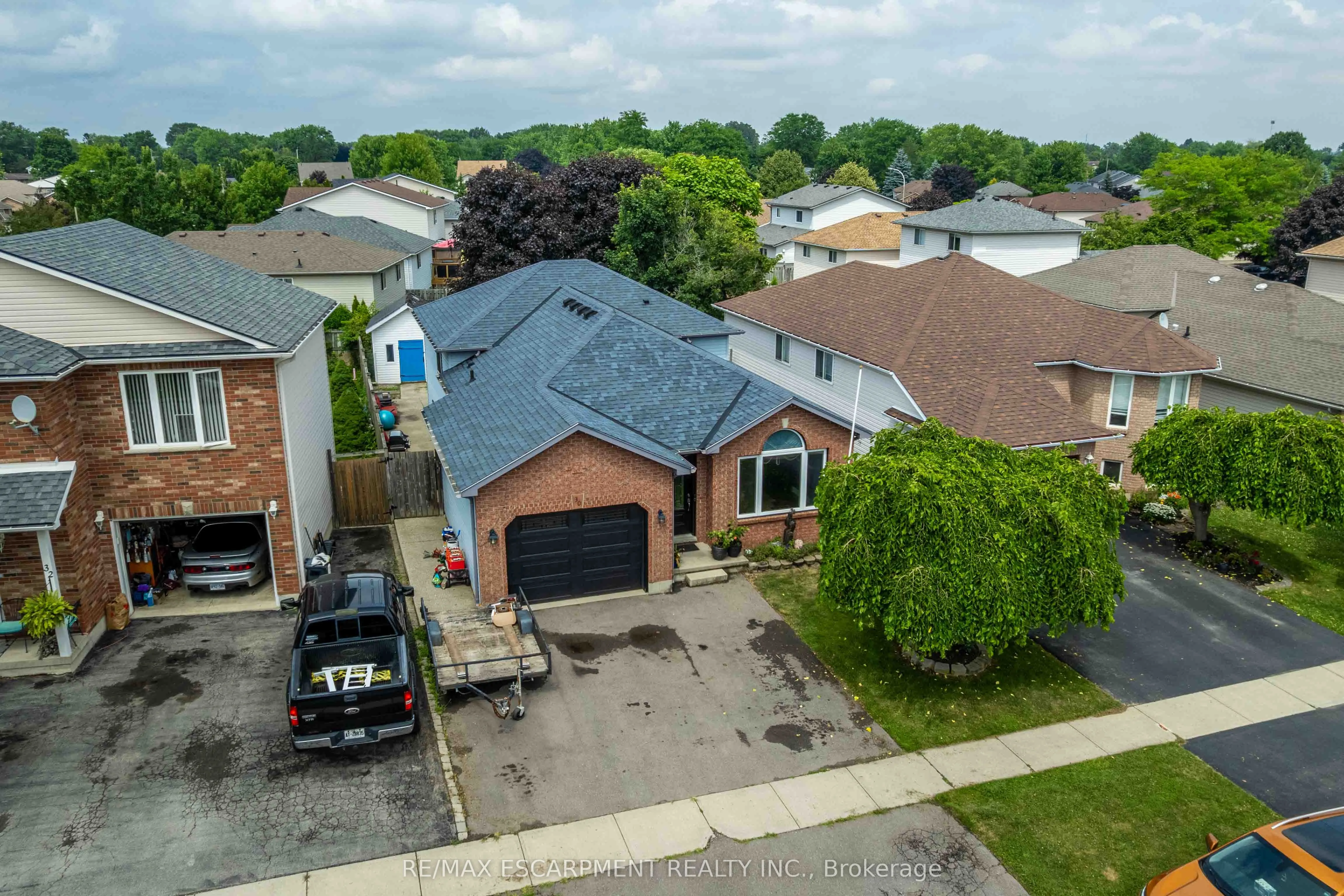30 GLENGARY Crescent