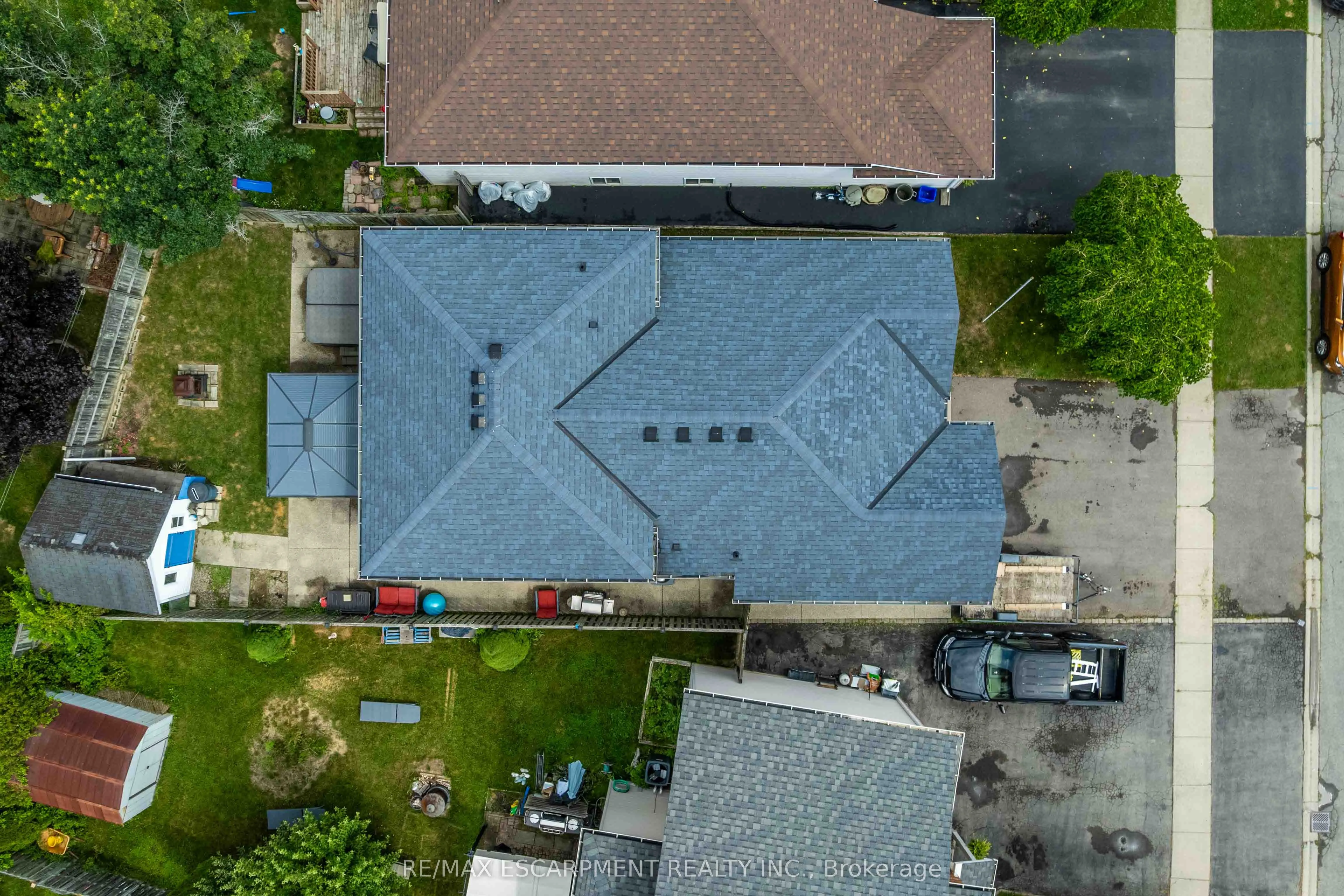 30 GLENGARY Crescent